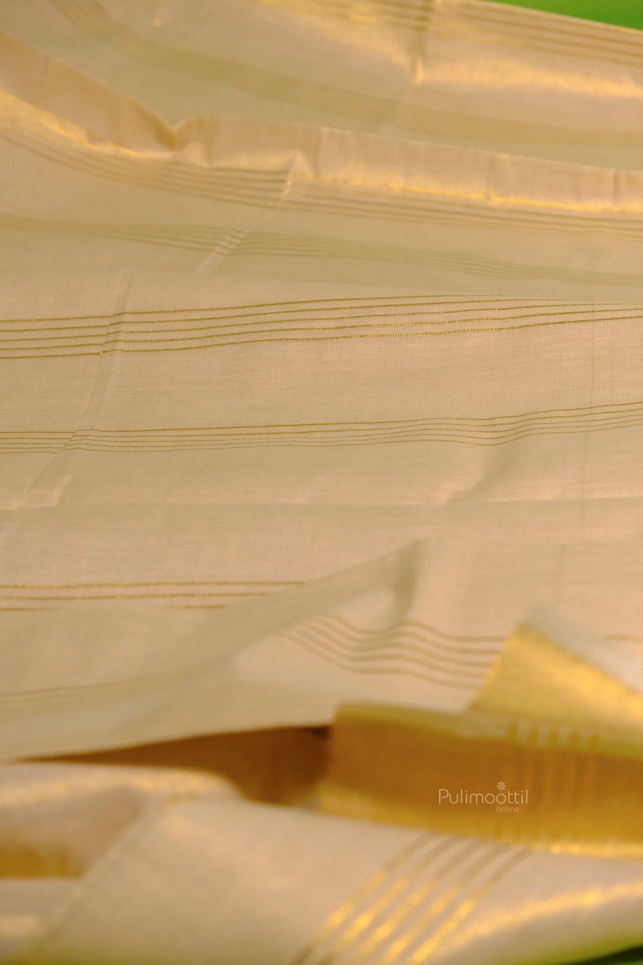 Golden Tissue Kerala Traditional Saree