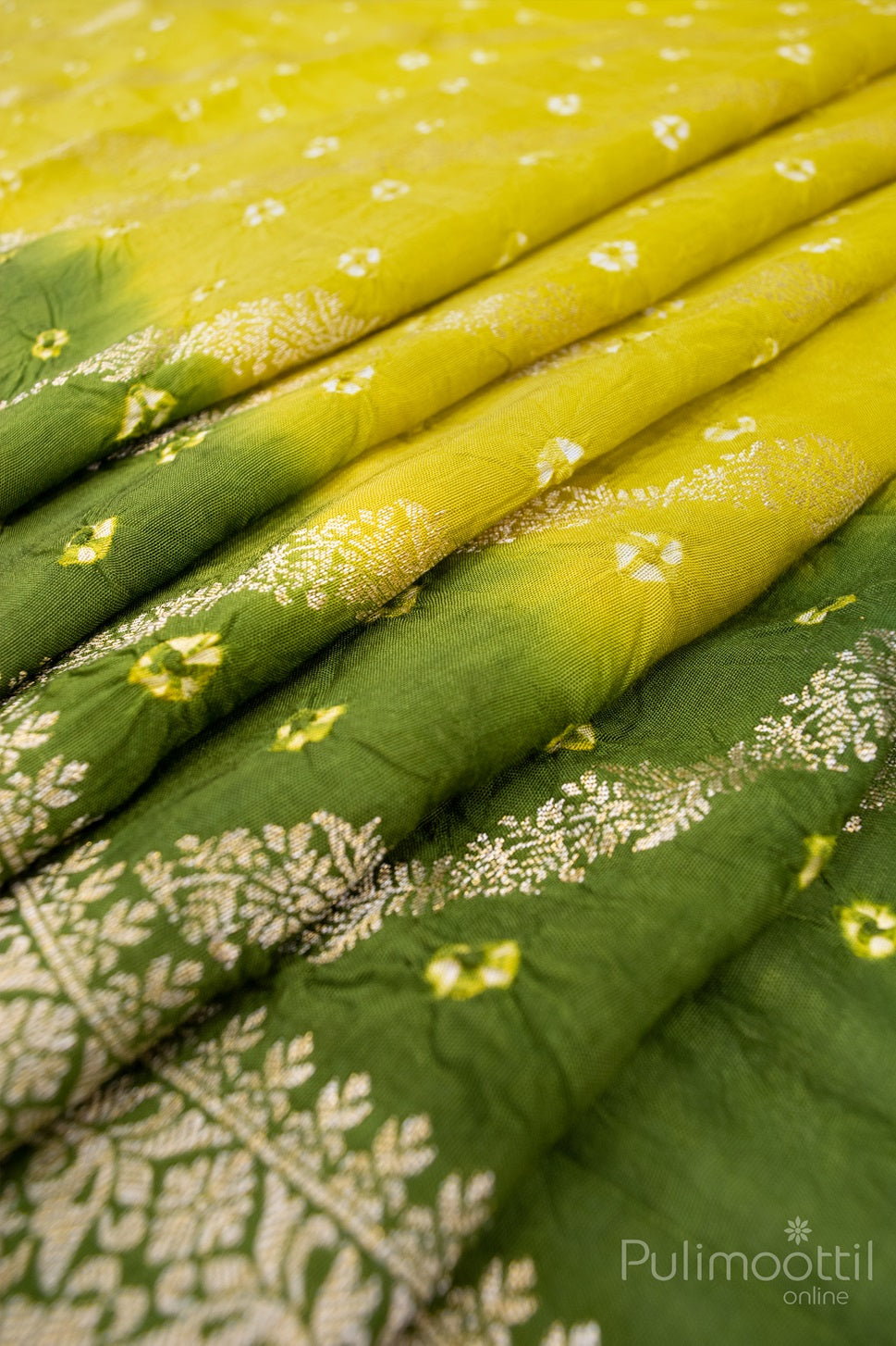Multicolour Colour Banarasi Bandhini Saree.