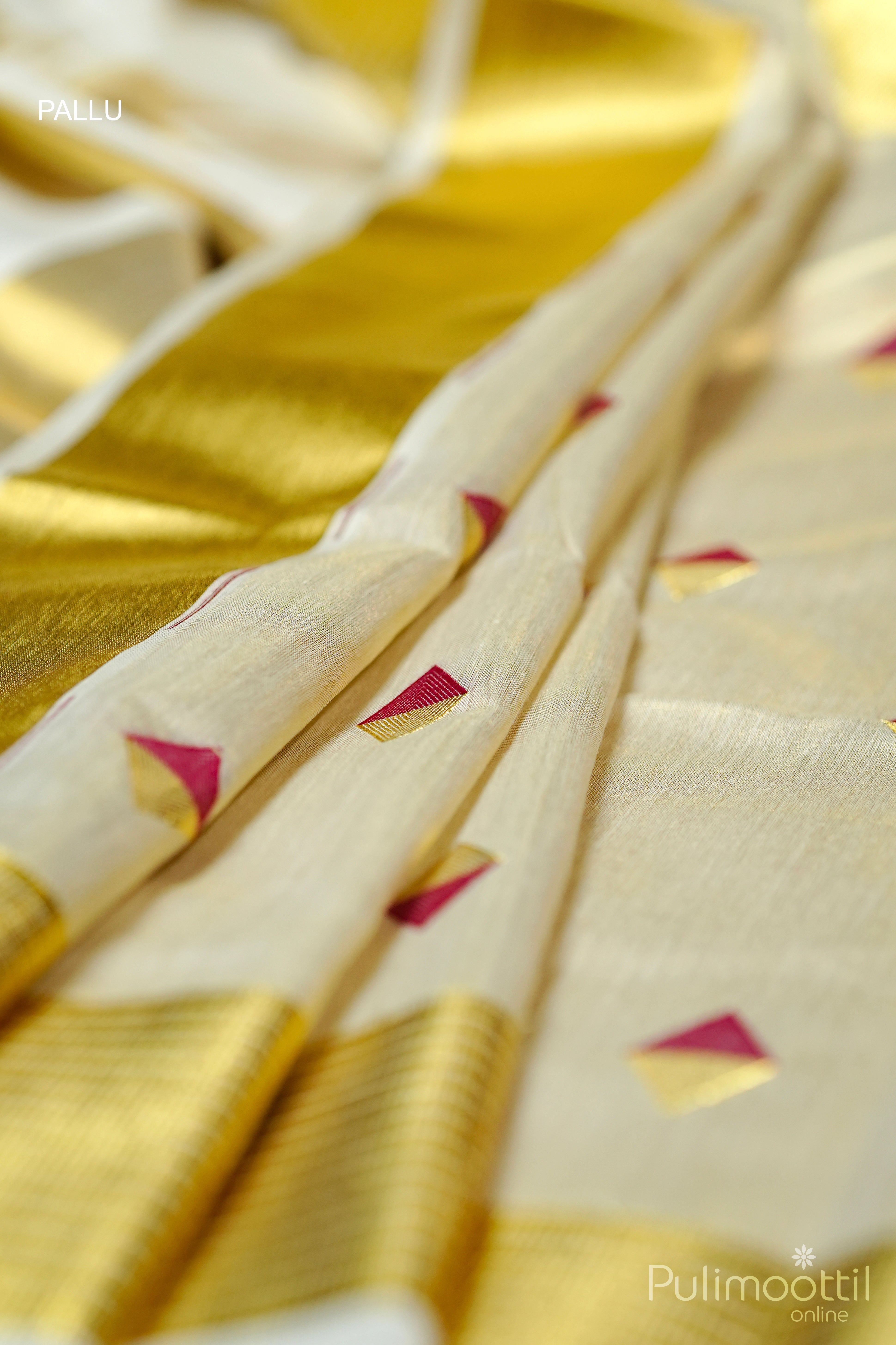 Kerala Cream Cotton Set Saree.