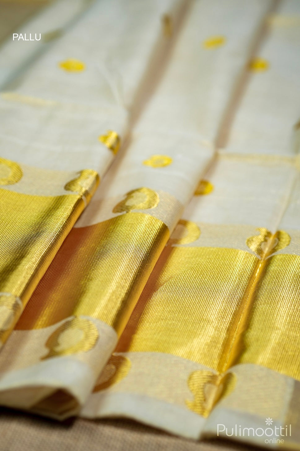 Golden Tissue Kerala Traditional Set Saree.