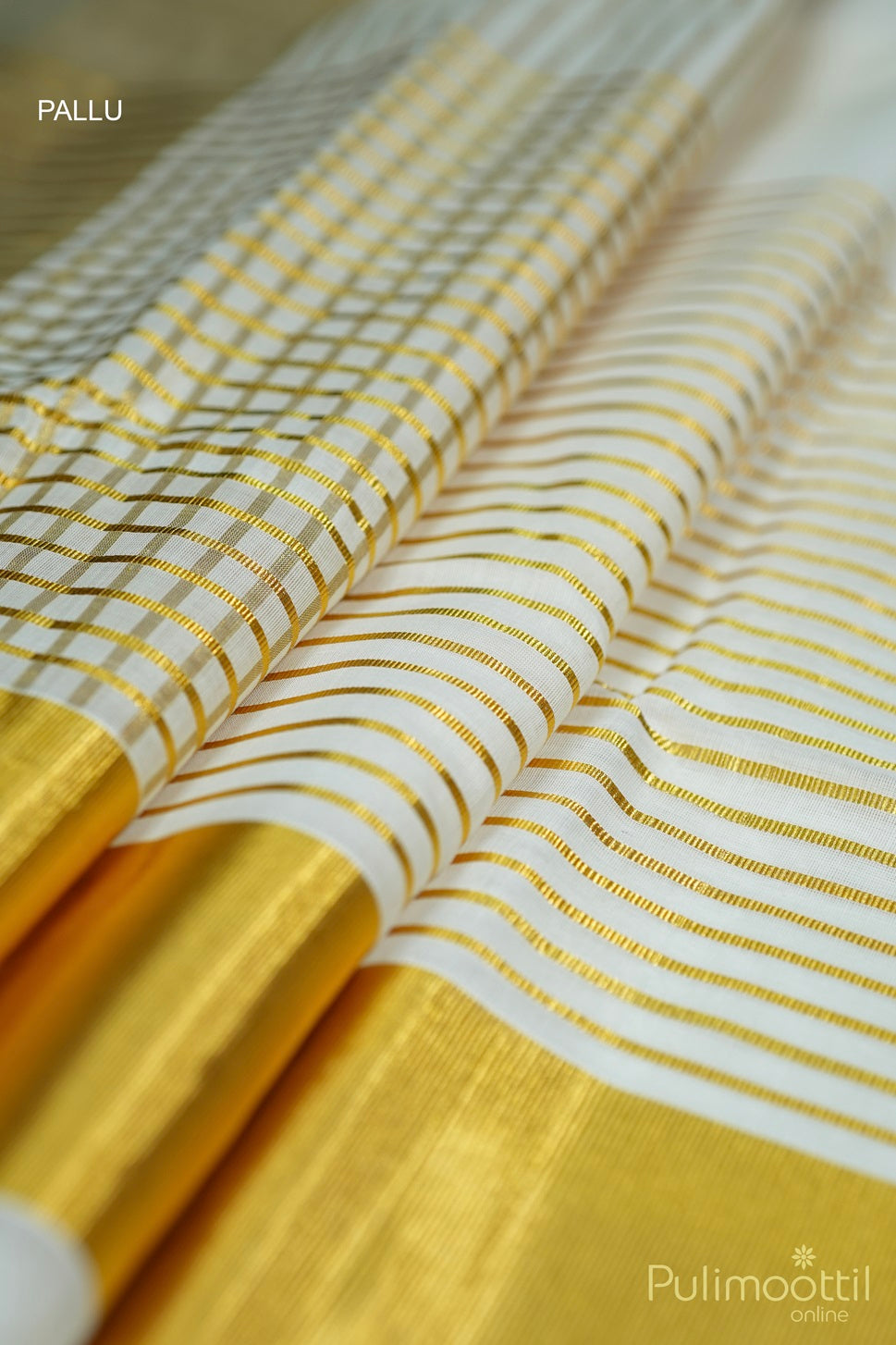Kerala Traditional Cream Colour Set Saree.