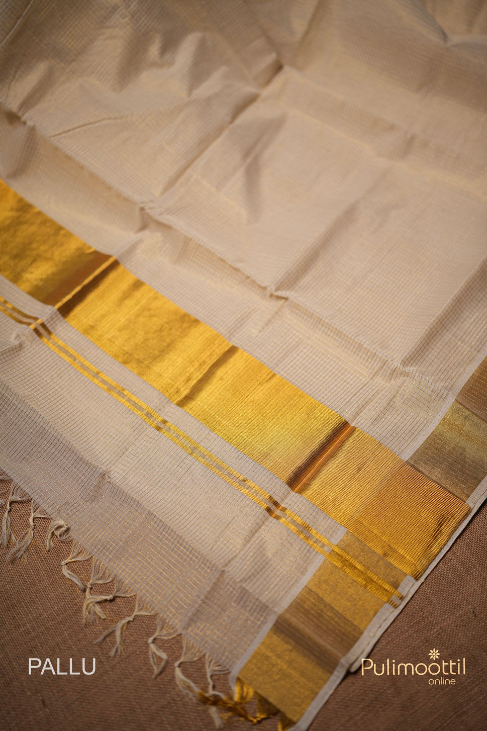 Kerala Traditional Golden Check Handloom Set Saree