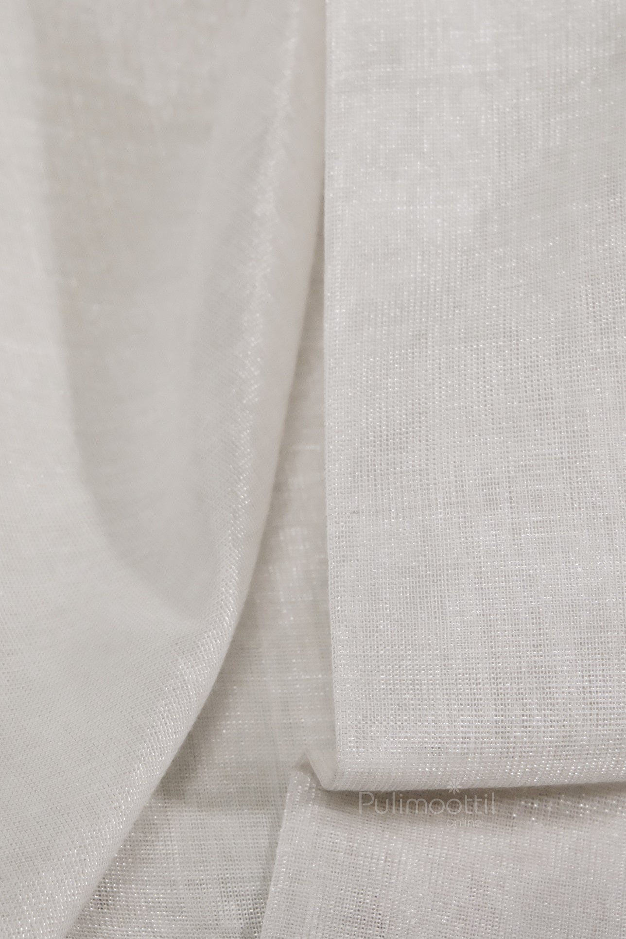 Detailed view of pure cotton handloom Kerala saree blouse piece with soft texture and fine weave