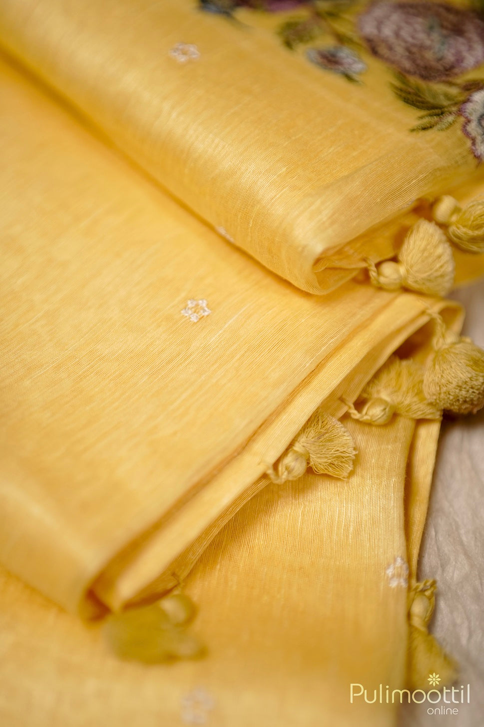 Pastel Yellow Colour Chandheri SIlk Saree.