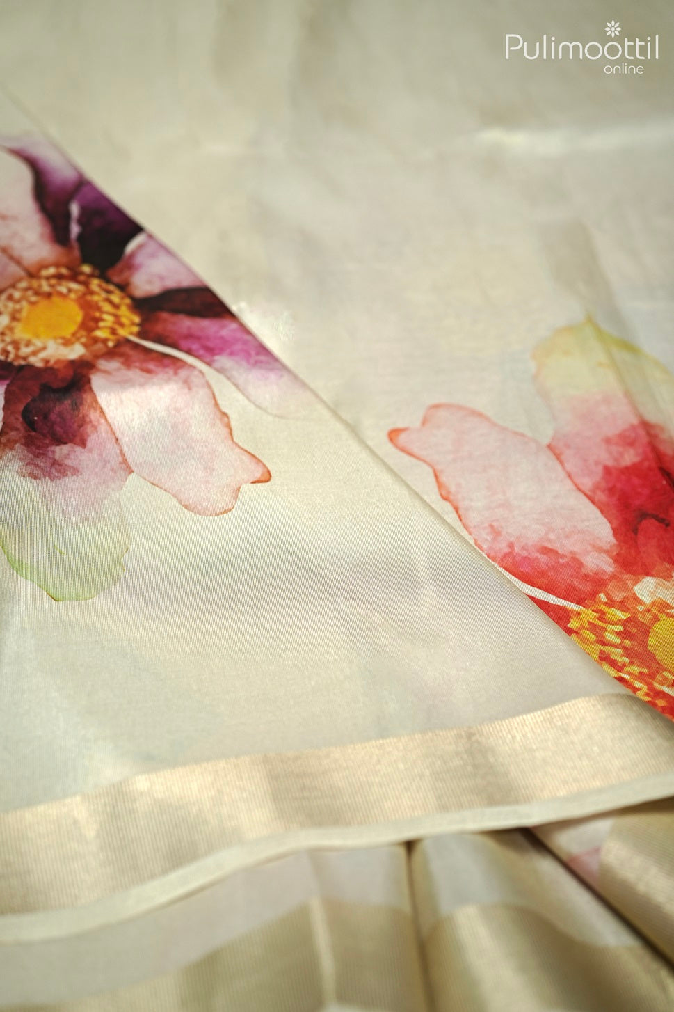 Cream Colour Kerala Golden Tissue Digital Flower Print Fancy Saree.