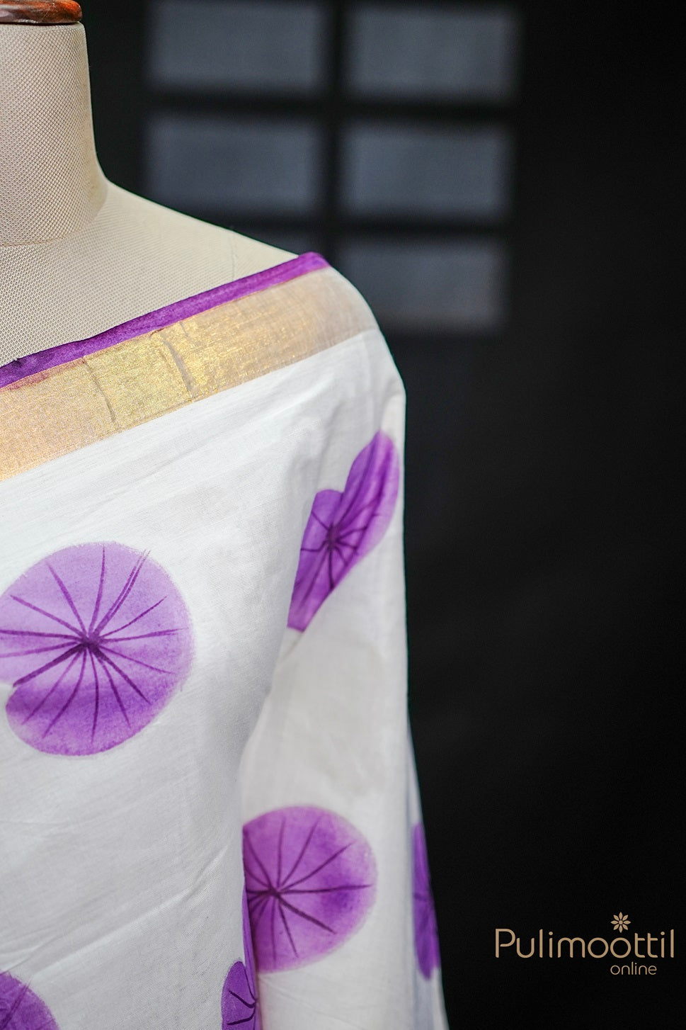 Off White Colour Cotton Set Saree.