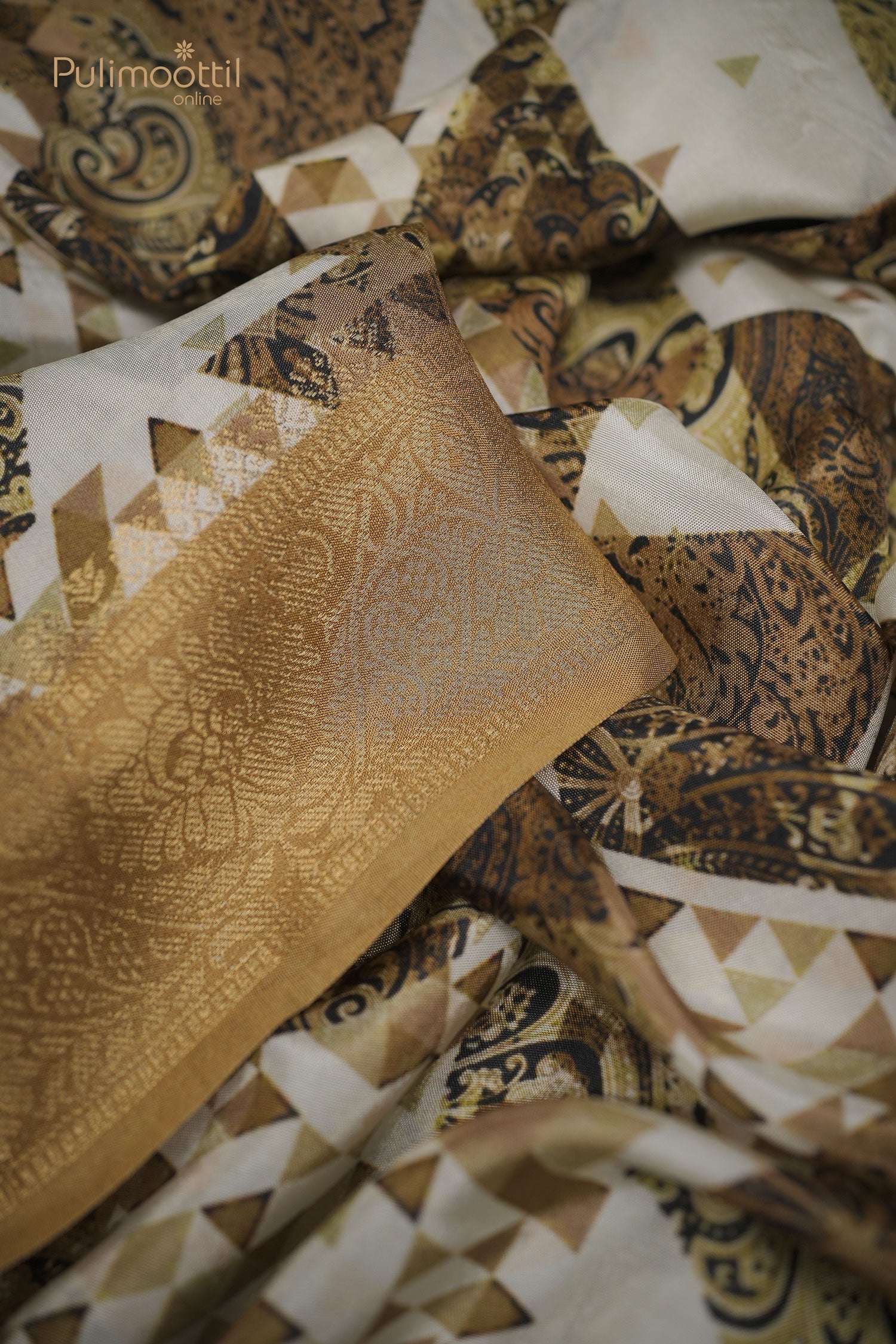 Multi- Shaded Geometric print combined Crepe silk Saree