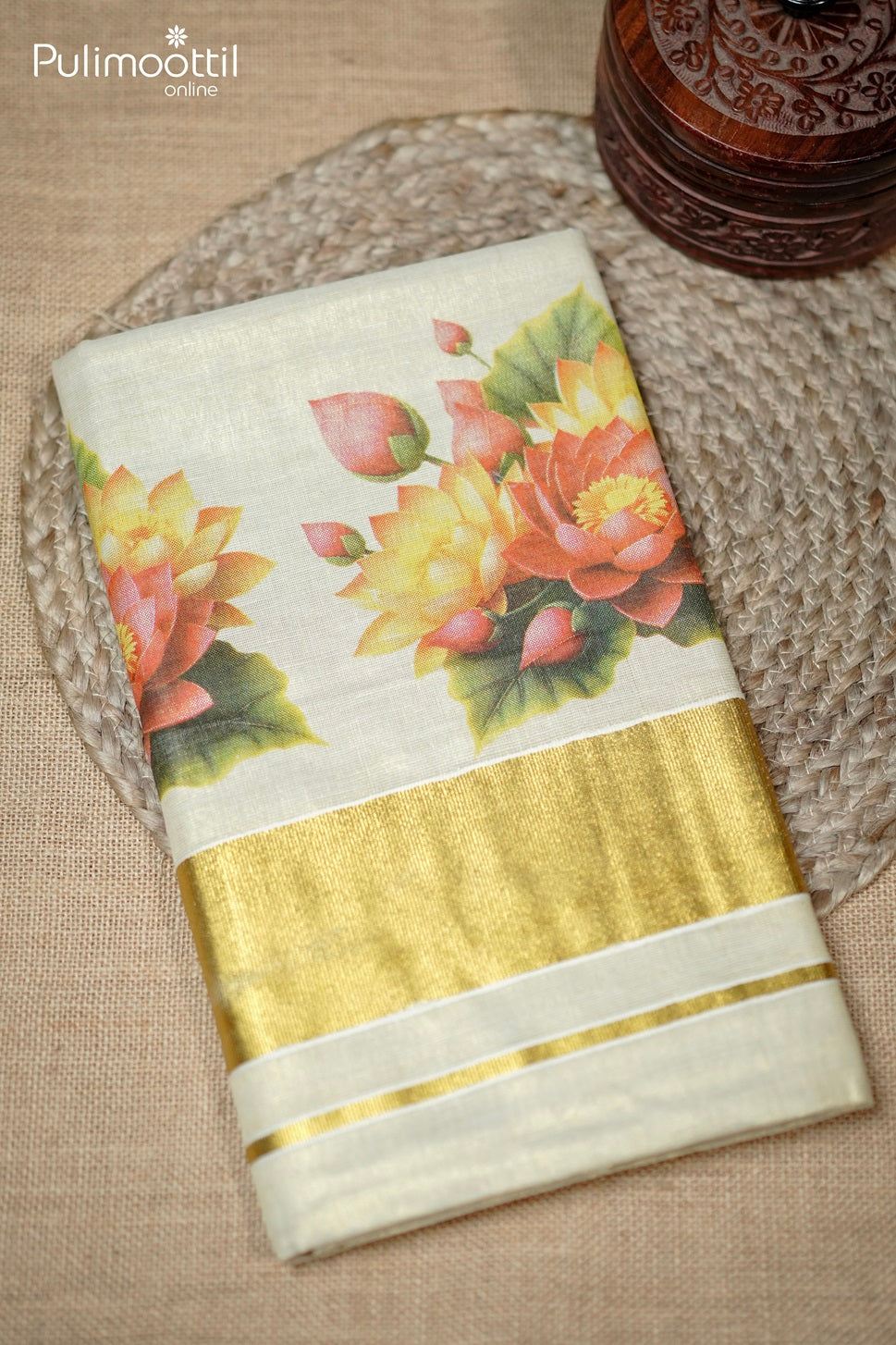 Kerala Golden Tissue Lotus Print Set Saree.
