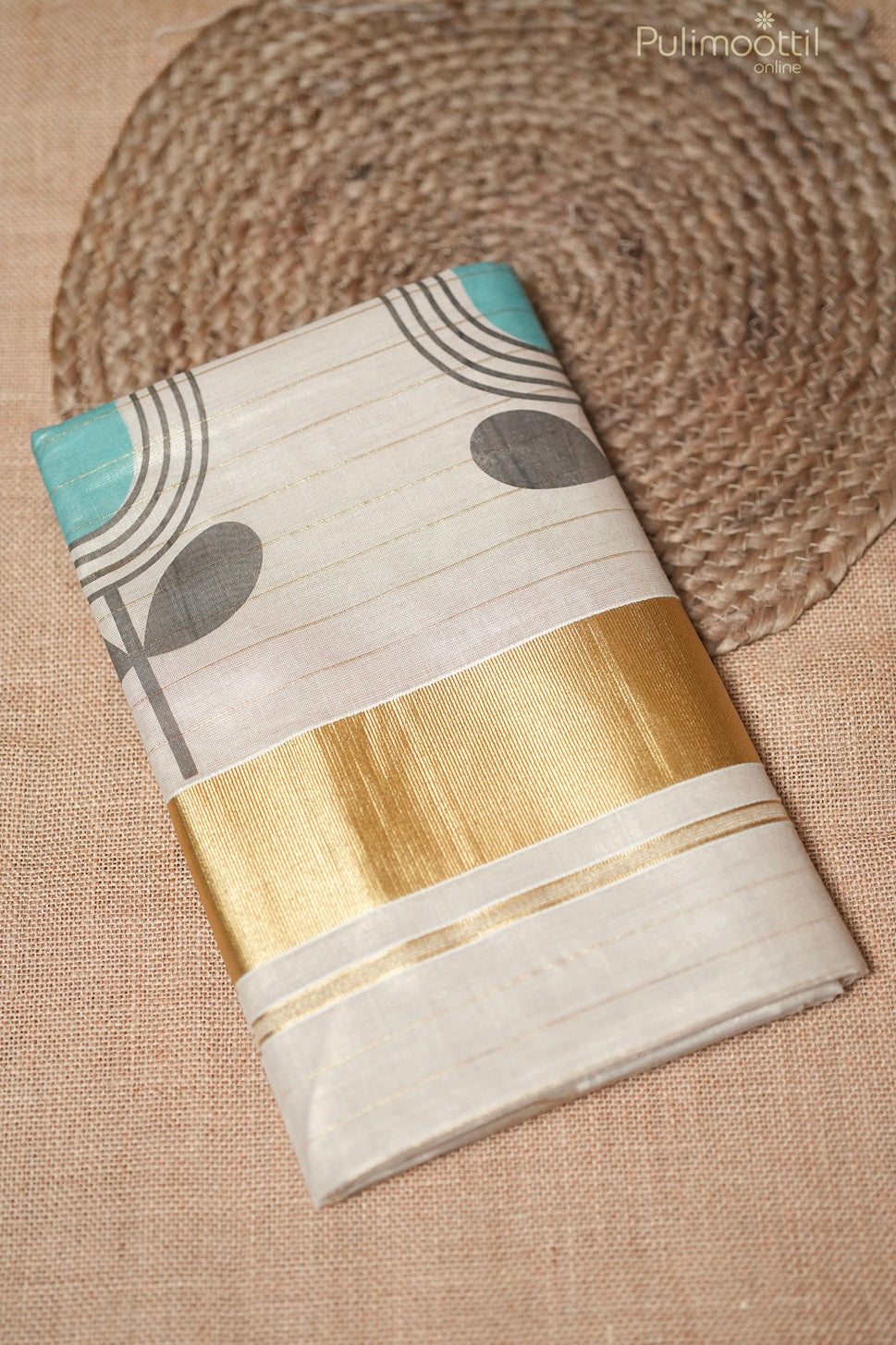 Kerala Traditional Golden Tissue Set Saree