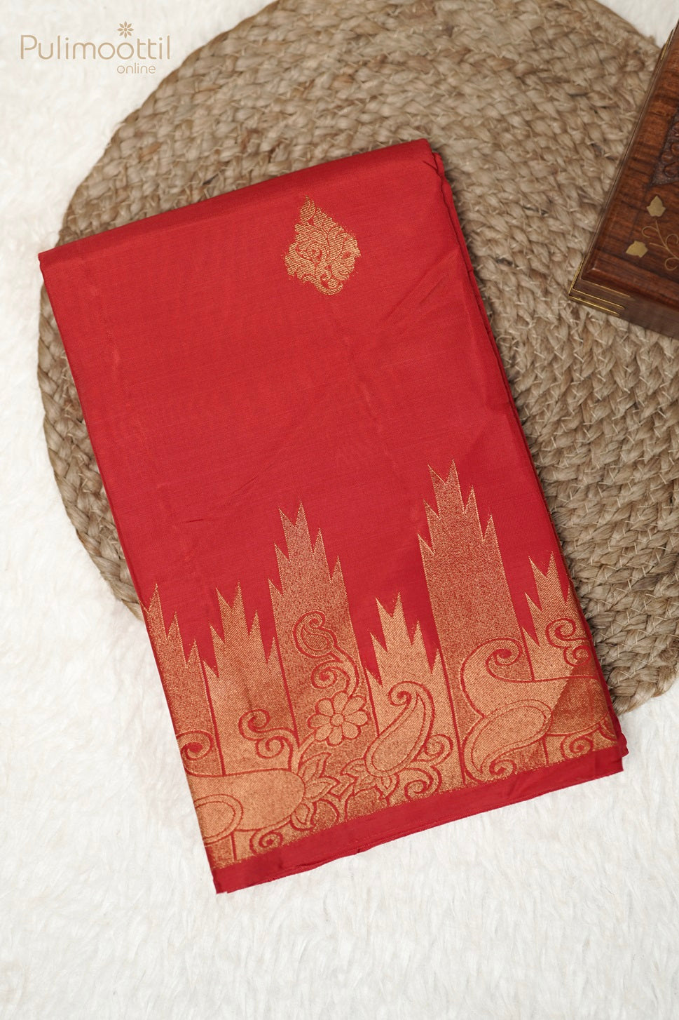 Red Colour Traditional Kanchipuram Saree