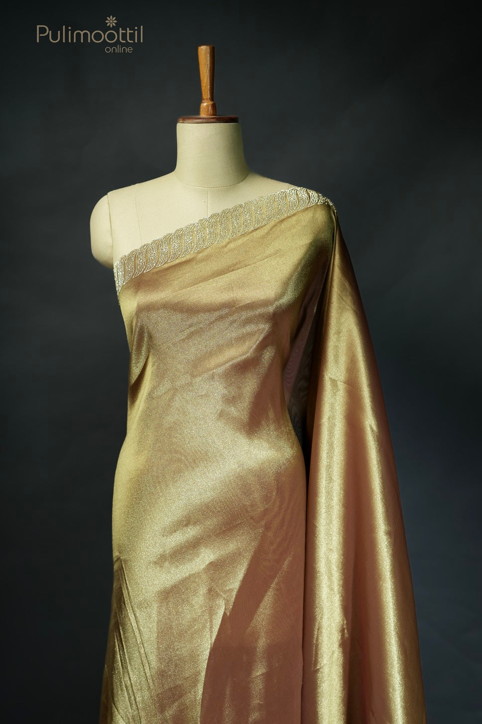 Chestnut-colored shimmer organza fancy saree