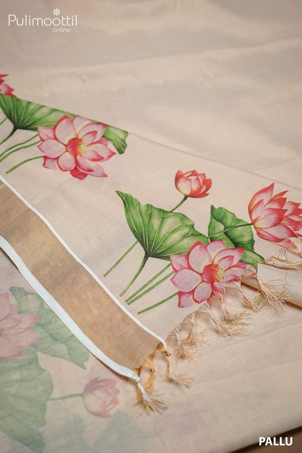 Kerala Golden Tissue Lotus Print Set Saree.
