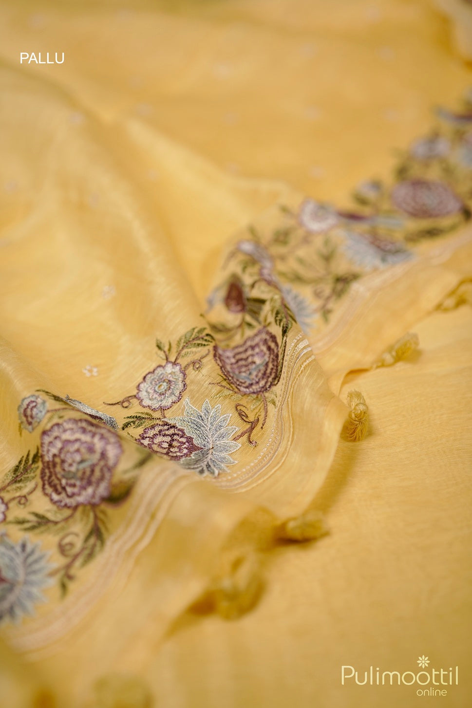 Pastel Yellow Colour Chandheri SIlk Saree.