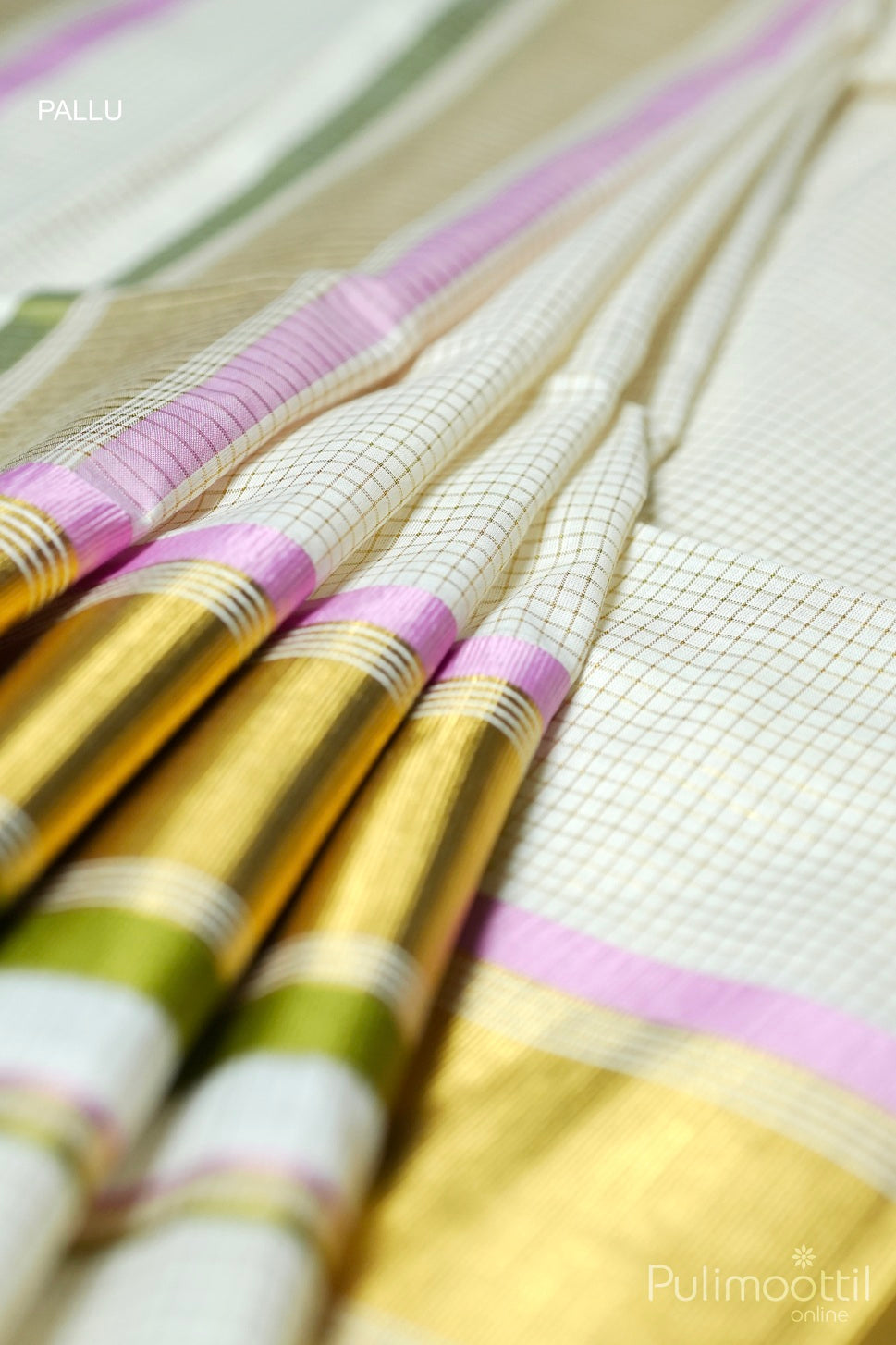 Kerala Cotton Cream Check Double Colour Border Set Saree.