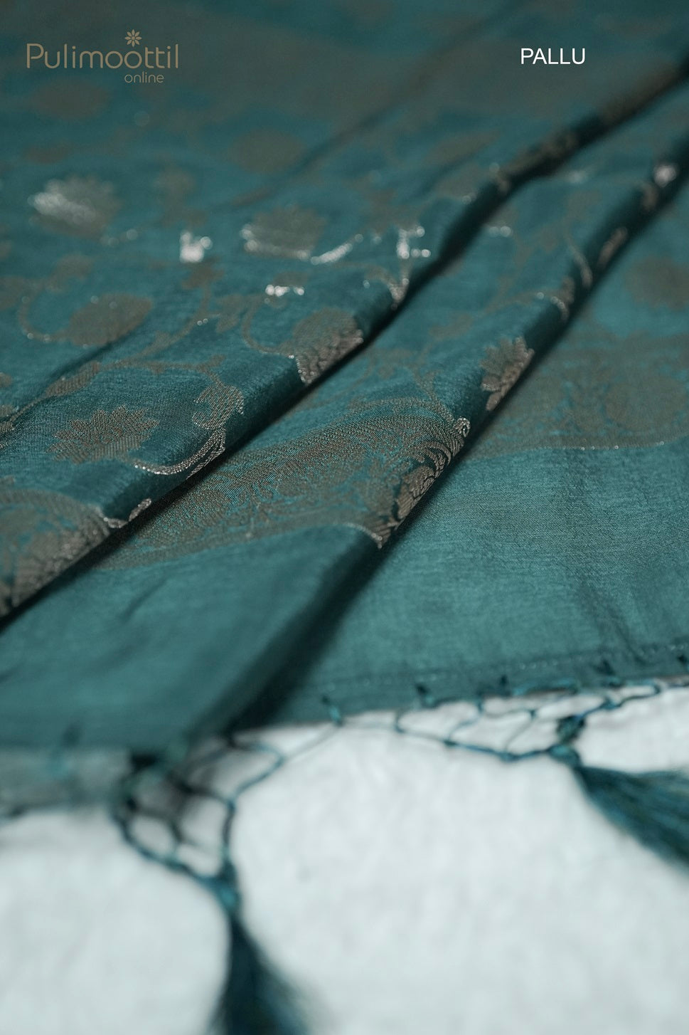 Dark Teal Green Colour Chiniya Silk Saree.