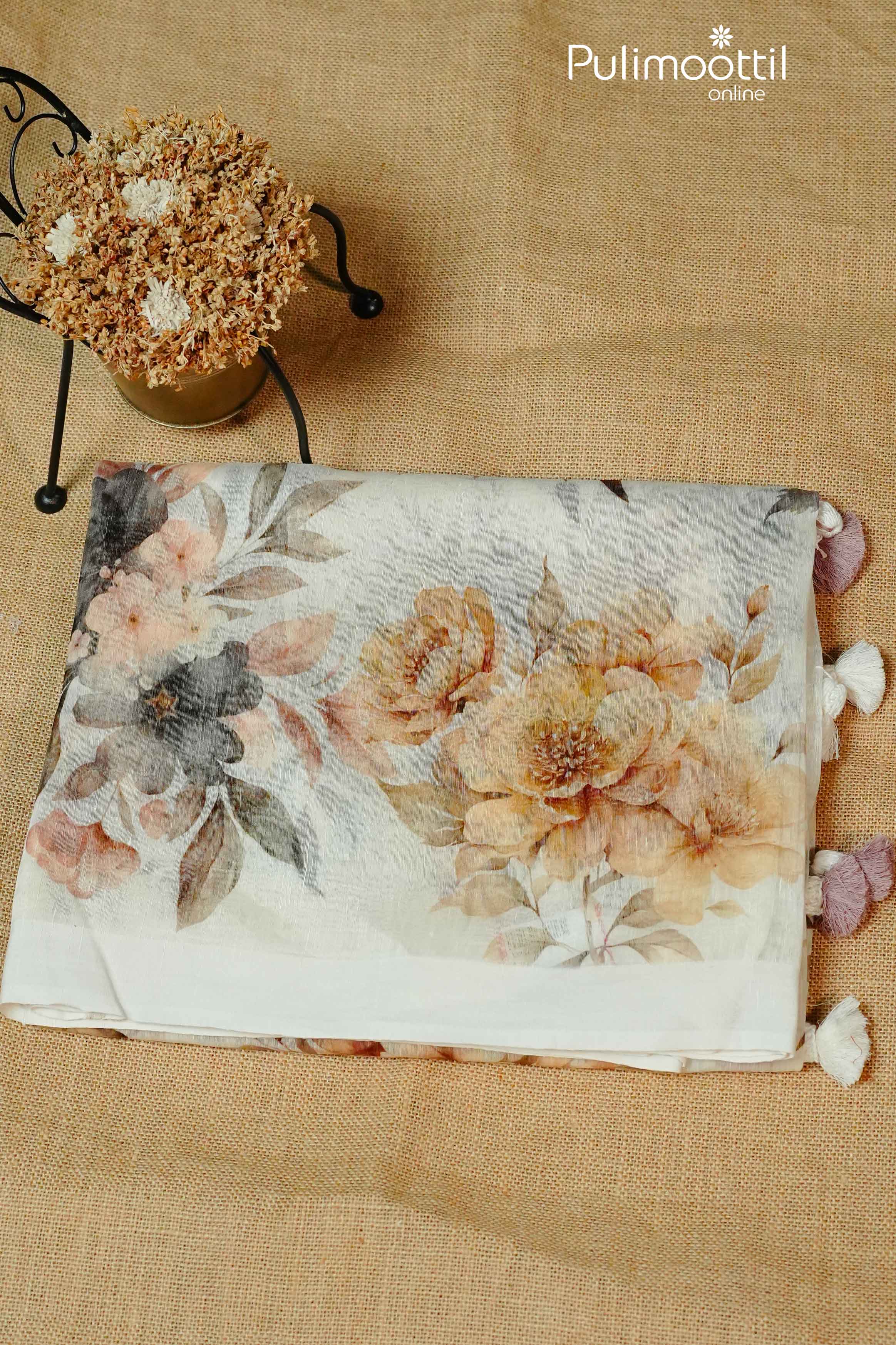 Off White Colour Linen Silk Saree.