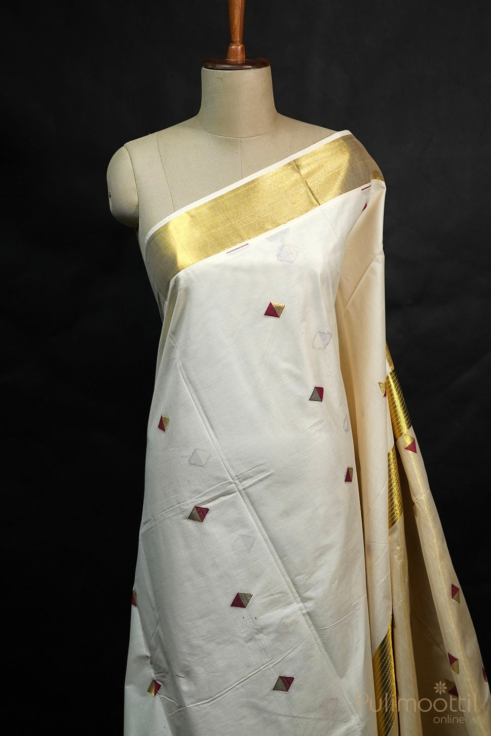 Kerala Cream Cotton Set Saree.