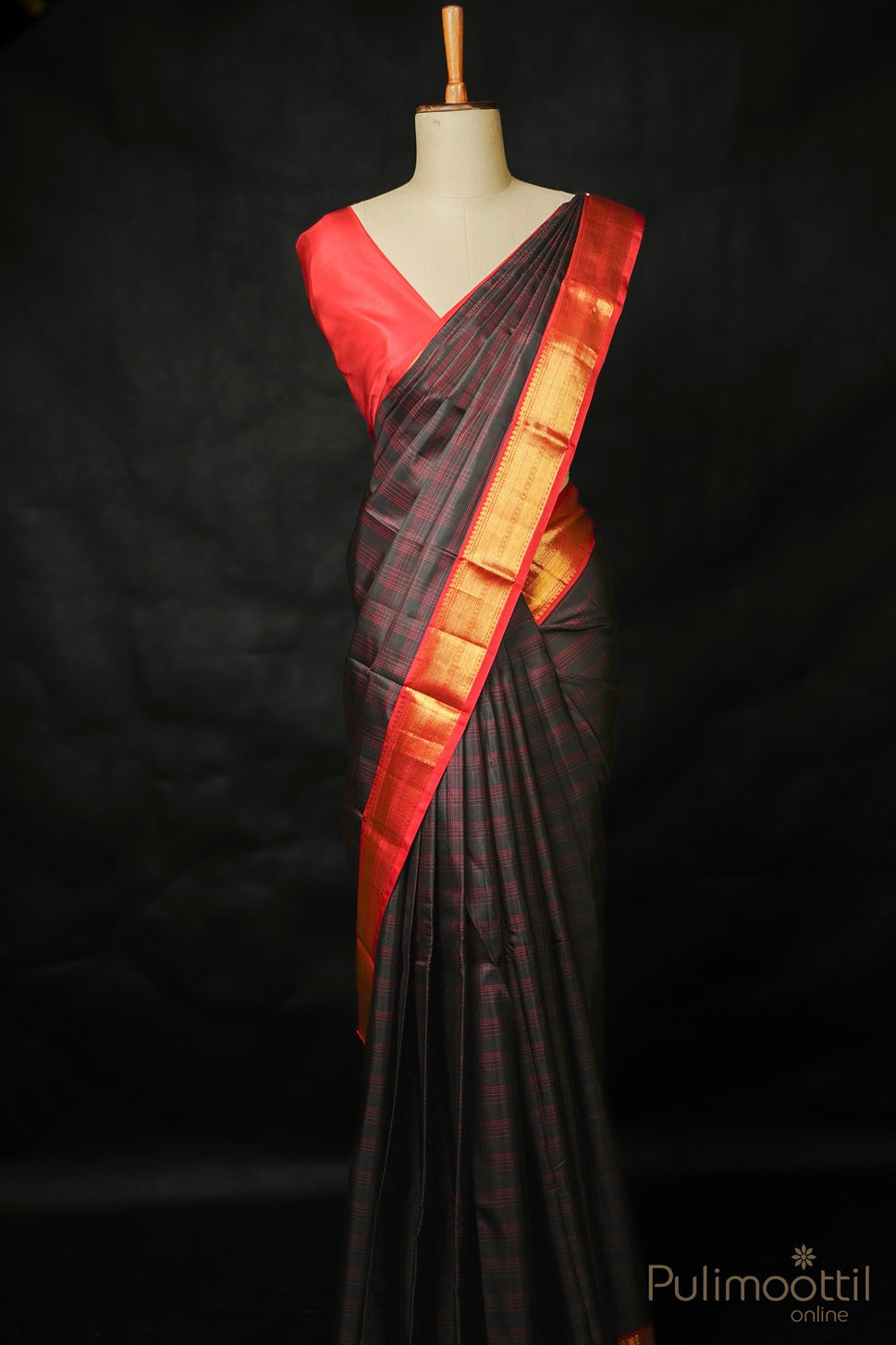 Black Colour Kanchipuram soft silk Saree.