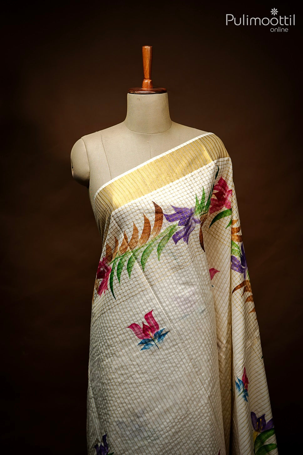 Cream Colour Kerala Cotton Free Hand Painting Saree.
