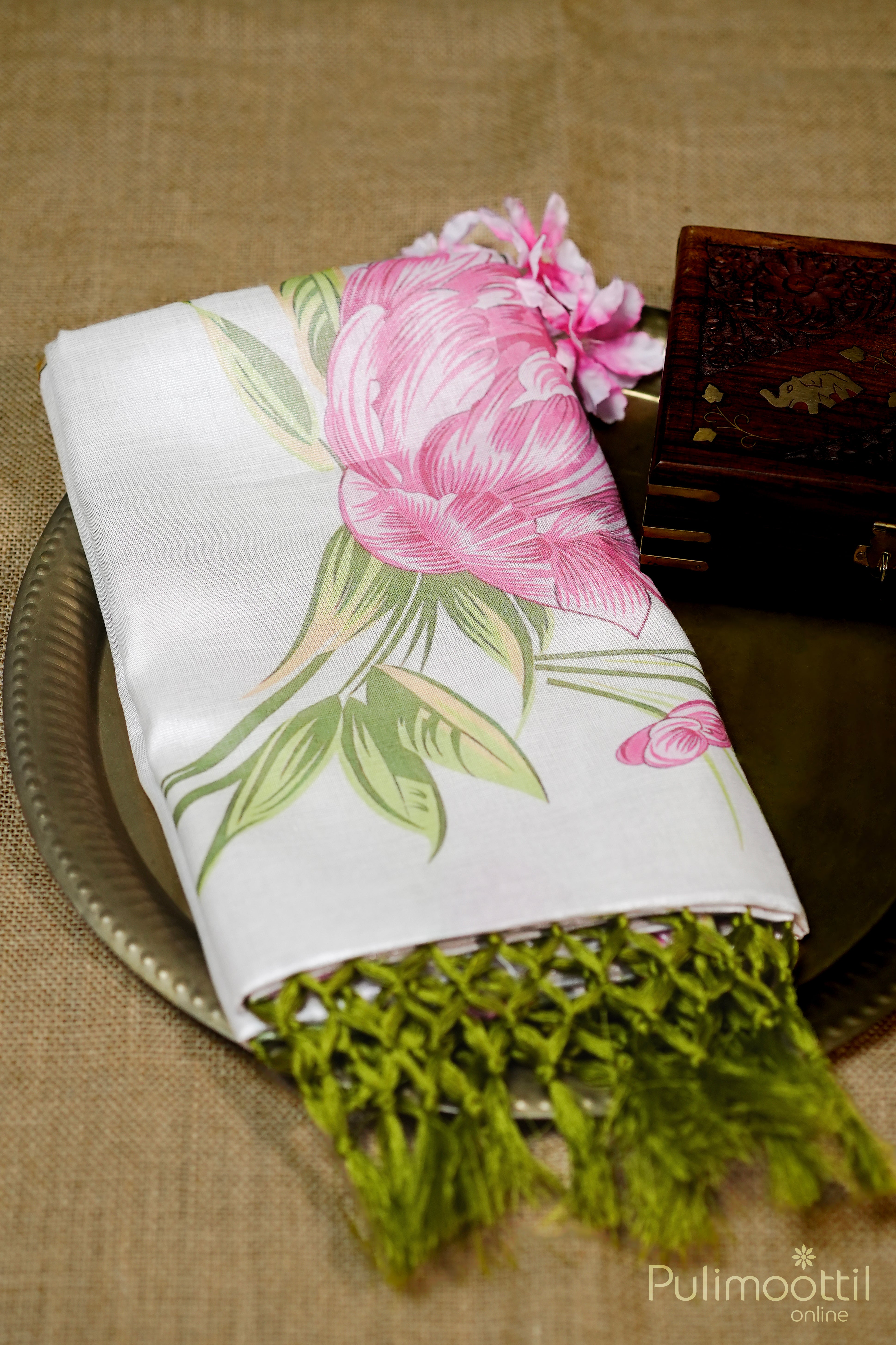 Kerala Rose Gold Floral Print Set Saree.
