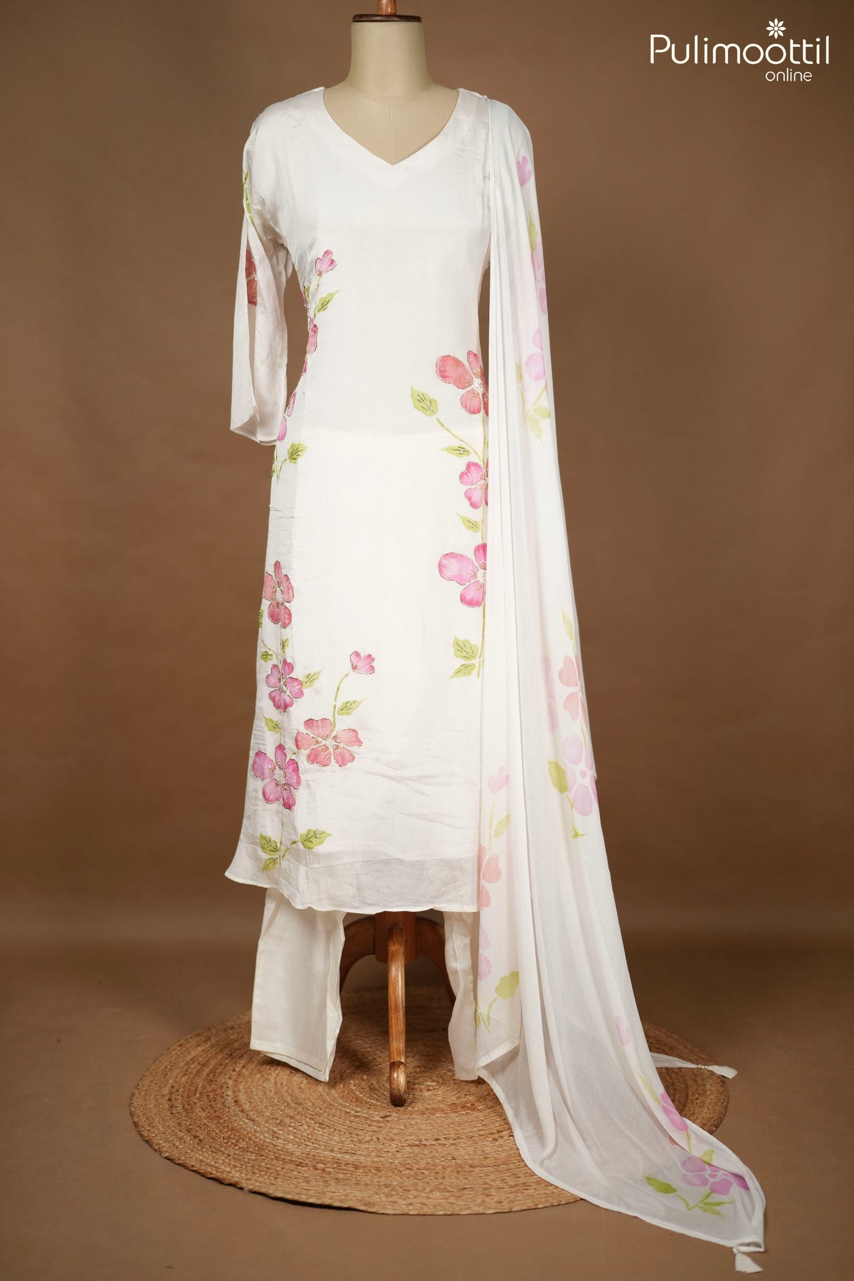 Off-White Chiffon Salwar Set.