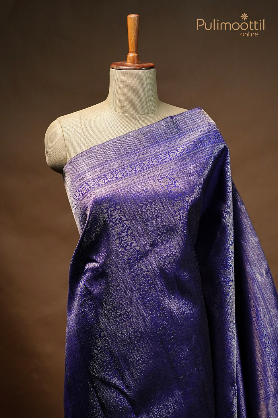 Blue Colour Kanchipuram Brocade Saree.
