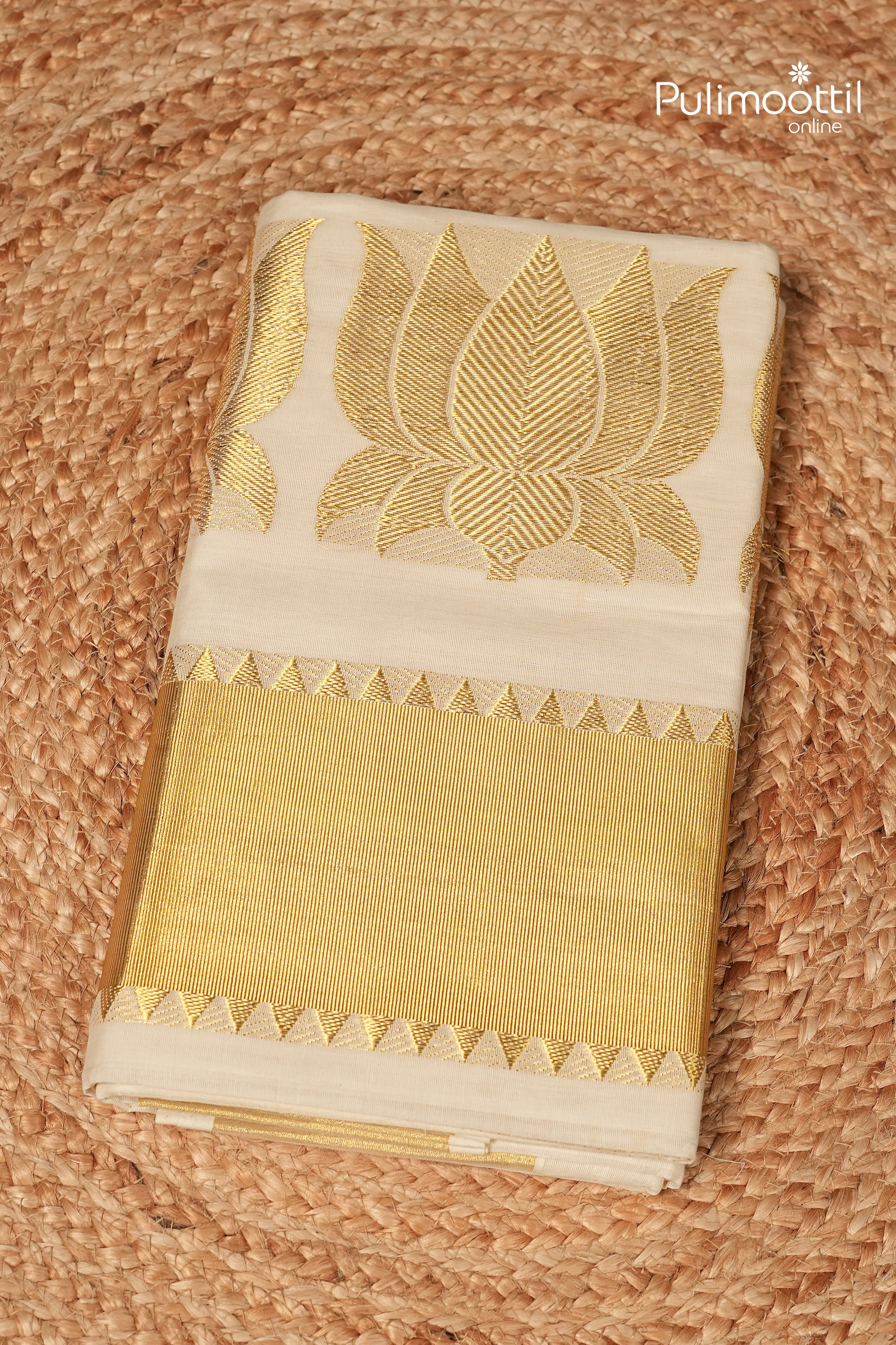 OffWhite Colour Kerala Traditional Handloom Set Saree