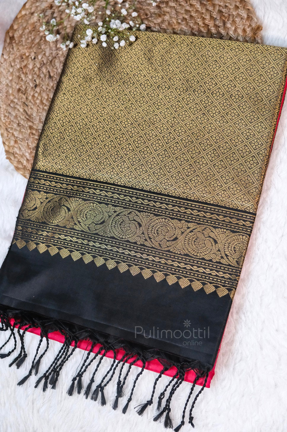 Raspberry Red Colour Pure Soft Silk Saree