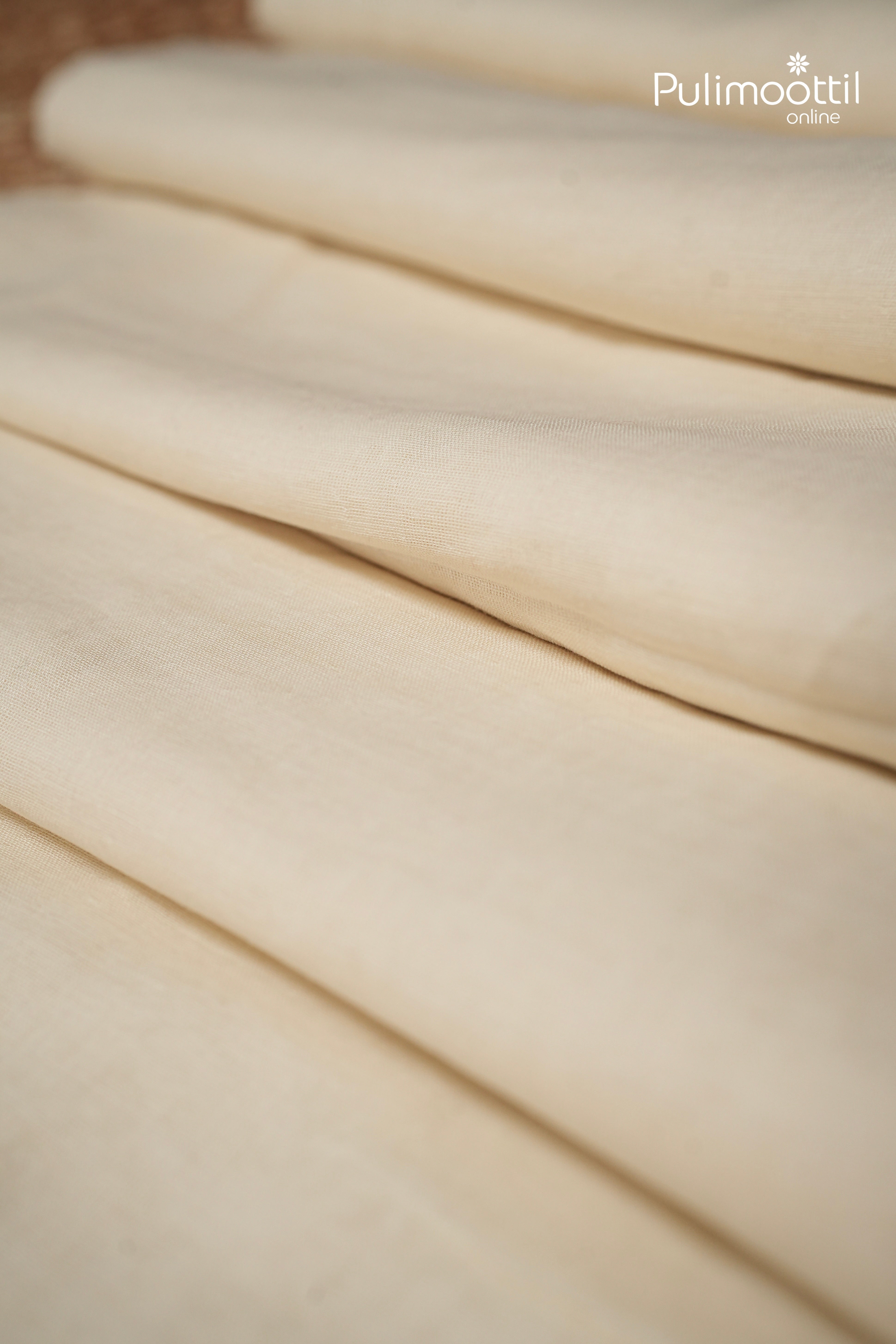 Offwhite Colour Mul Cotton Saree