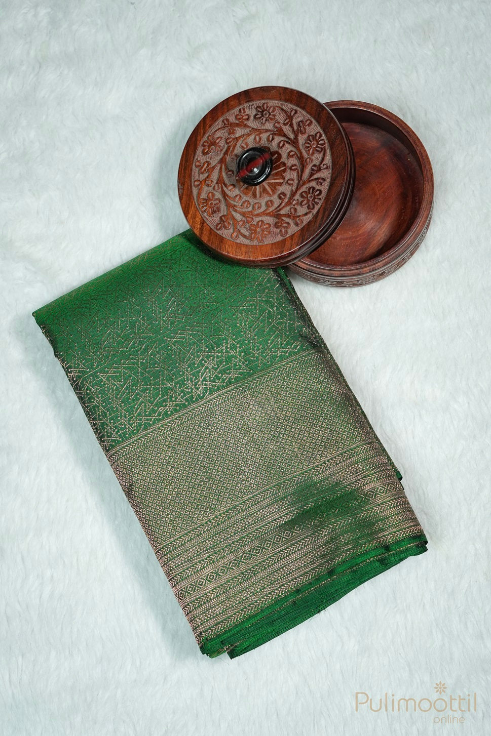 Indian Green Colour Pure Kanchipuram Silk Saree.