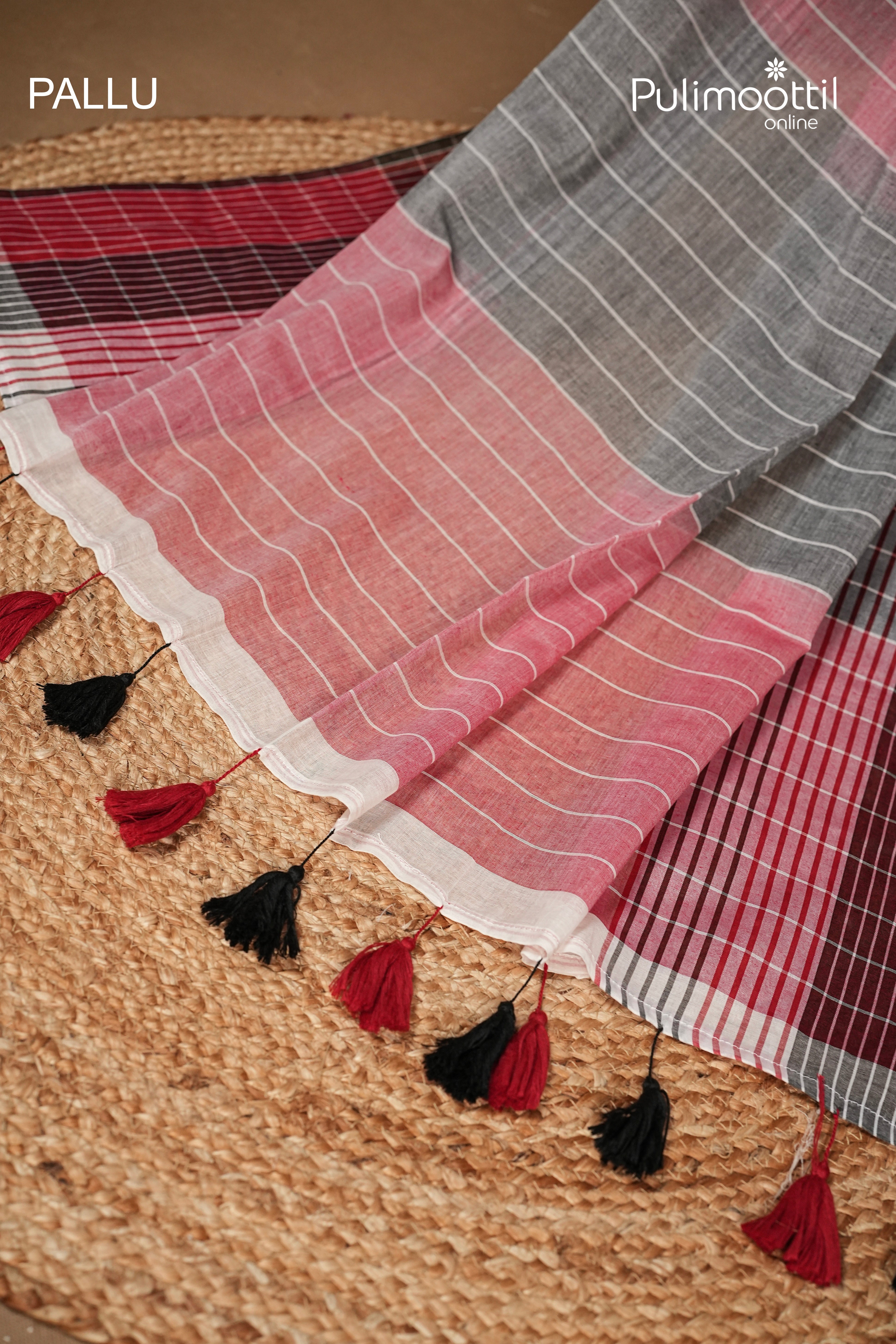 Offwhite Colour Mul Cotton Saree