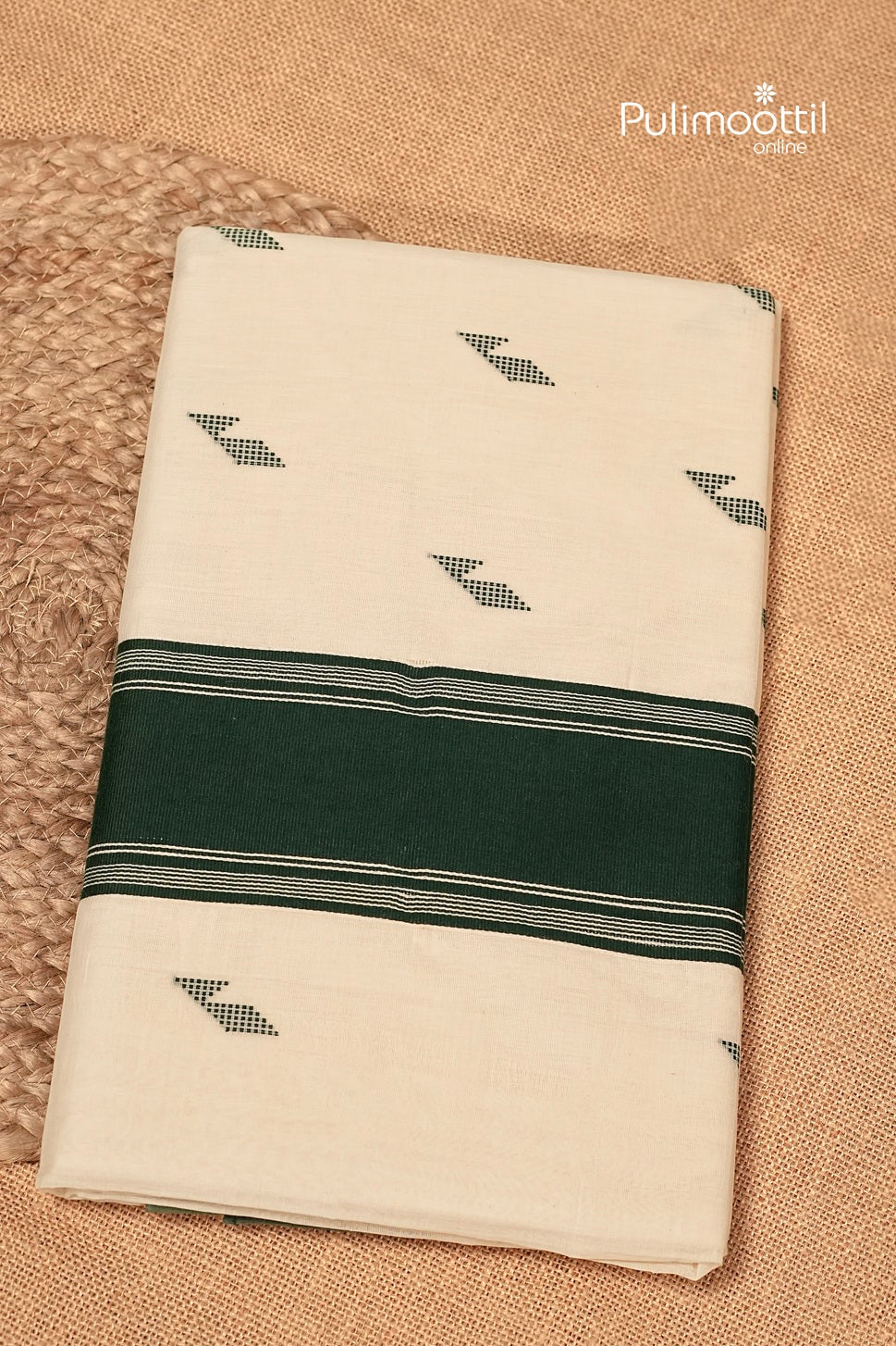 Offwhite Colour Kerala Traditional Handloom Set Saree