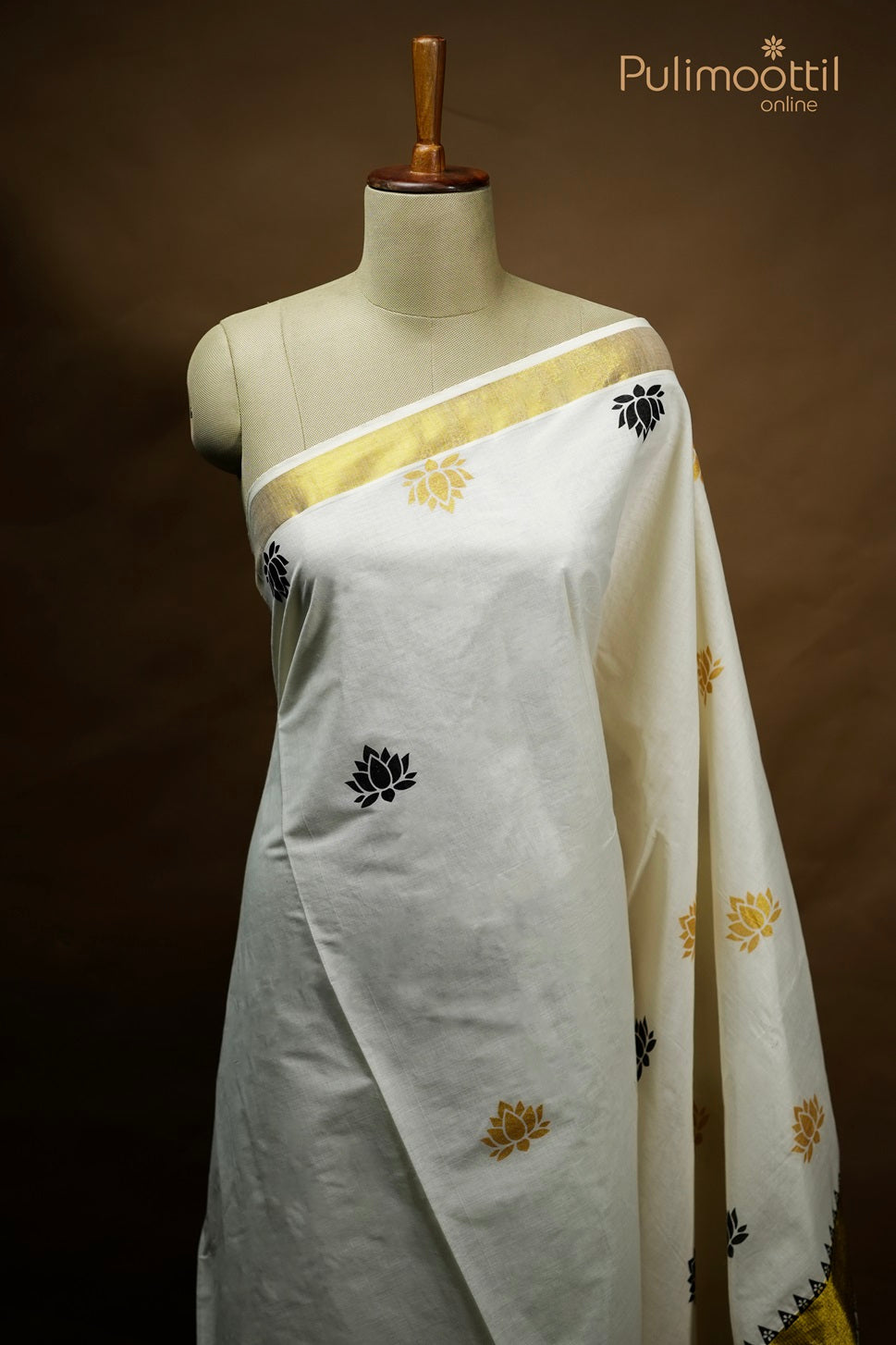 Cream Colour Kerala Set Saree.