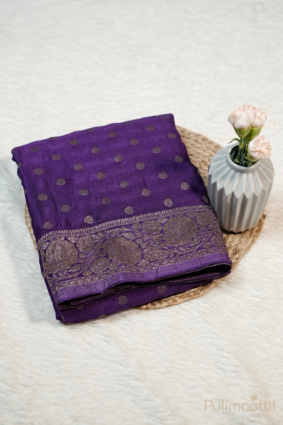 Purple Colour Bnanarasi Silk Saree.
