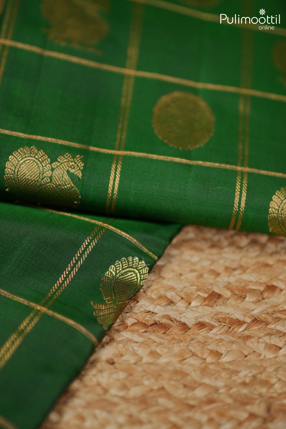 Bottle Green Colour Kanchipuram Designer Saree.