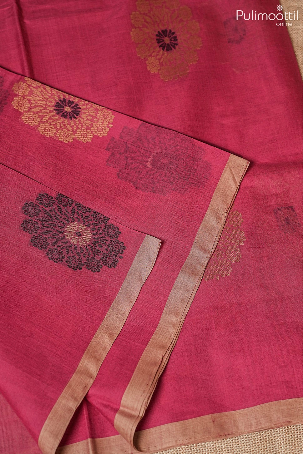 Peach Pink Colour Handloom Cotton Saree.