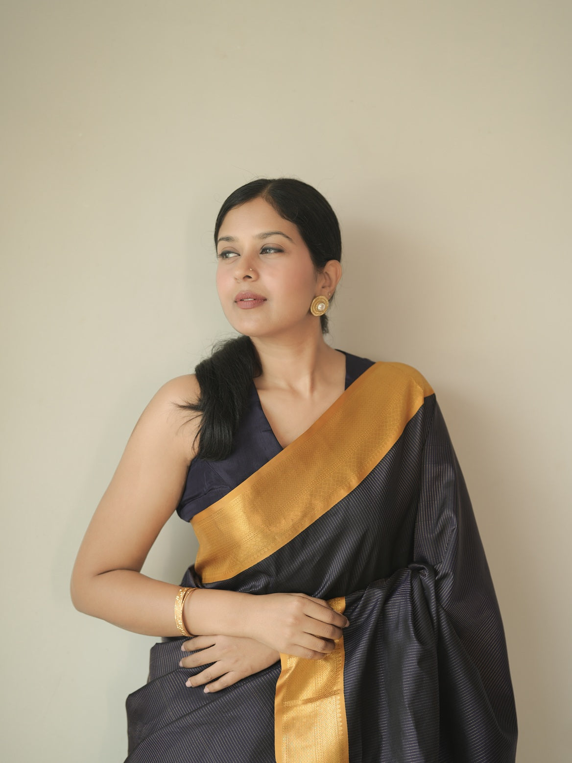 Violet Colour Kanchipuram Saree.