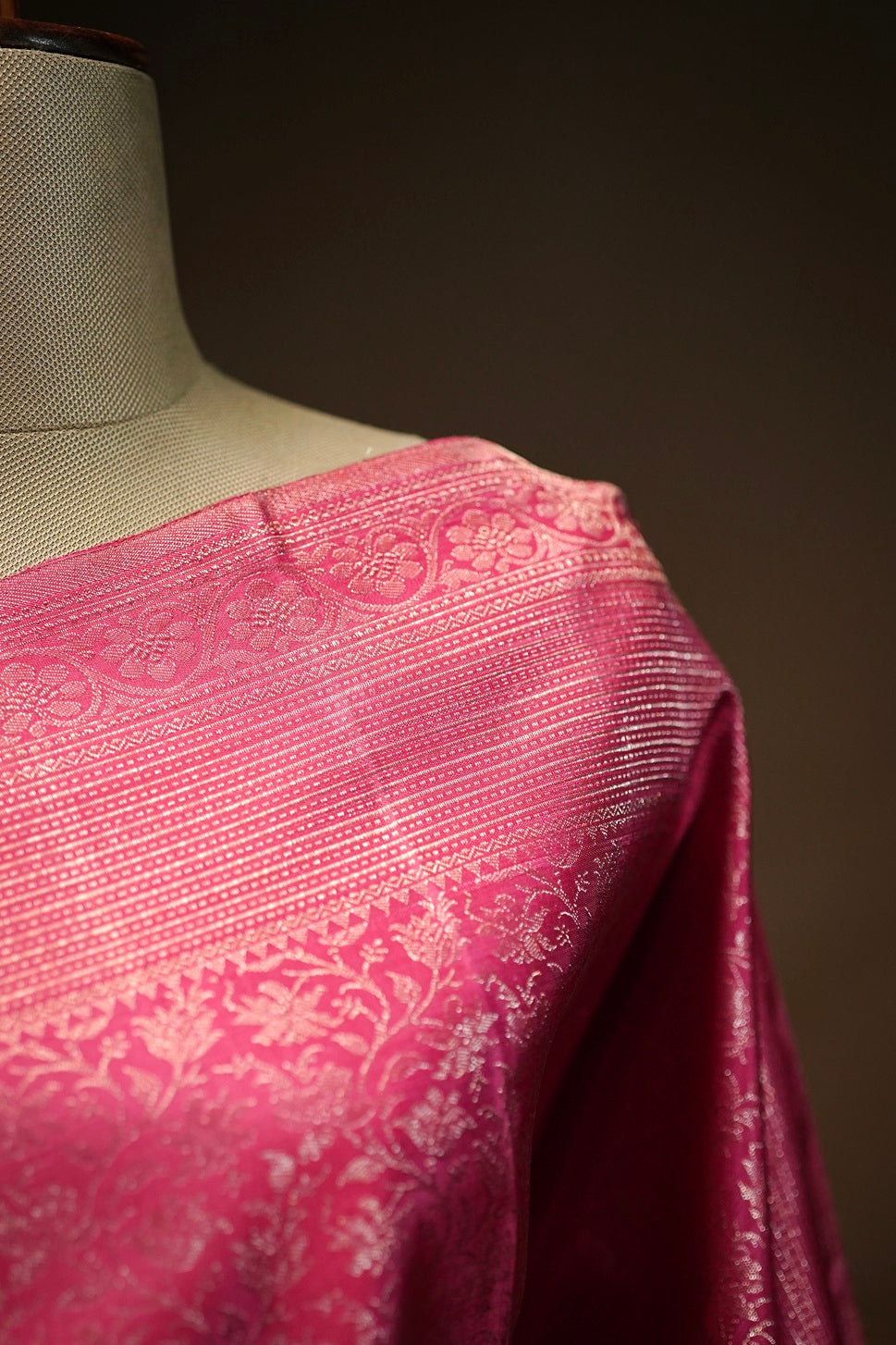 Pink Red Colour Kanchipuram Brocade Saree.