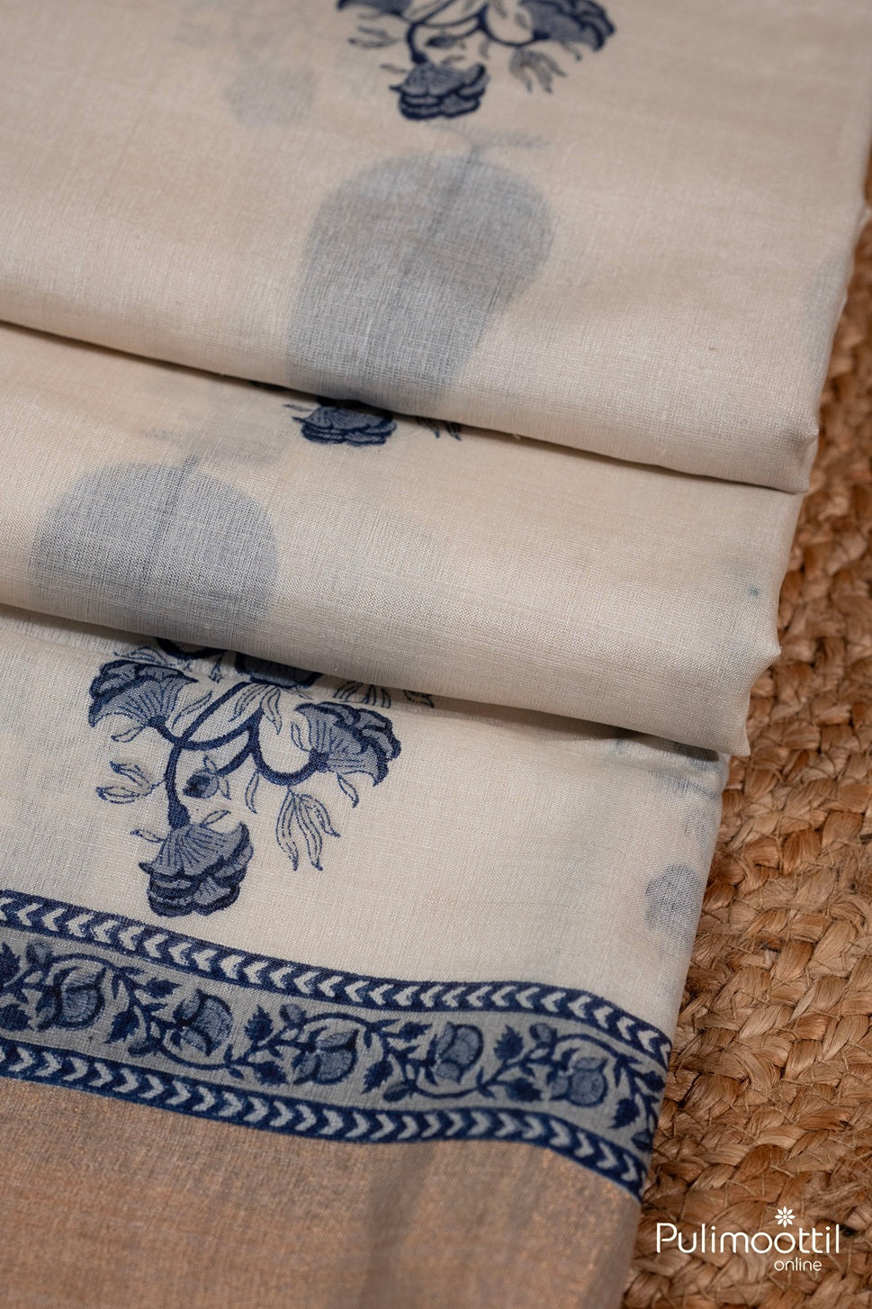 Off White Colour Lenin Silk Saree