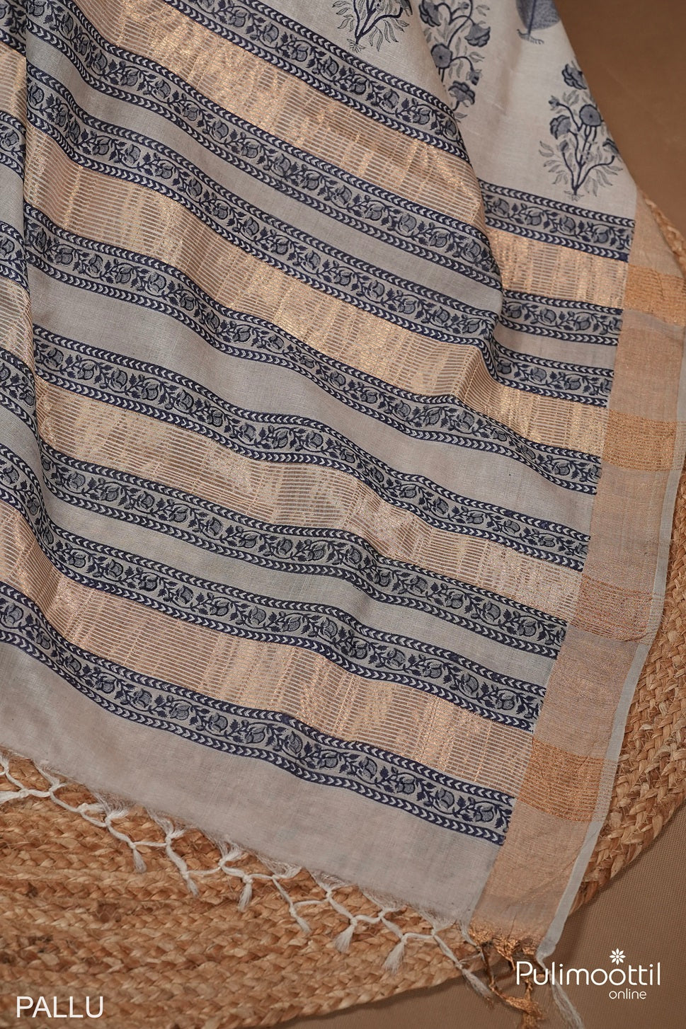 Off White Colour Lenin Silk Saree