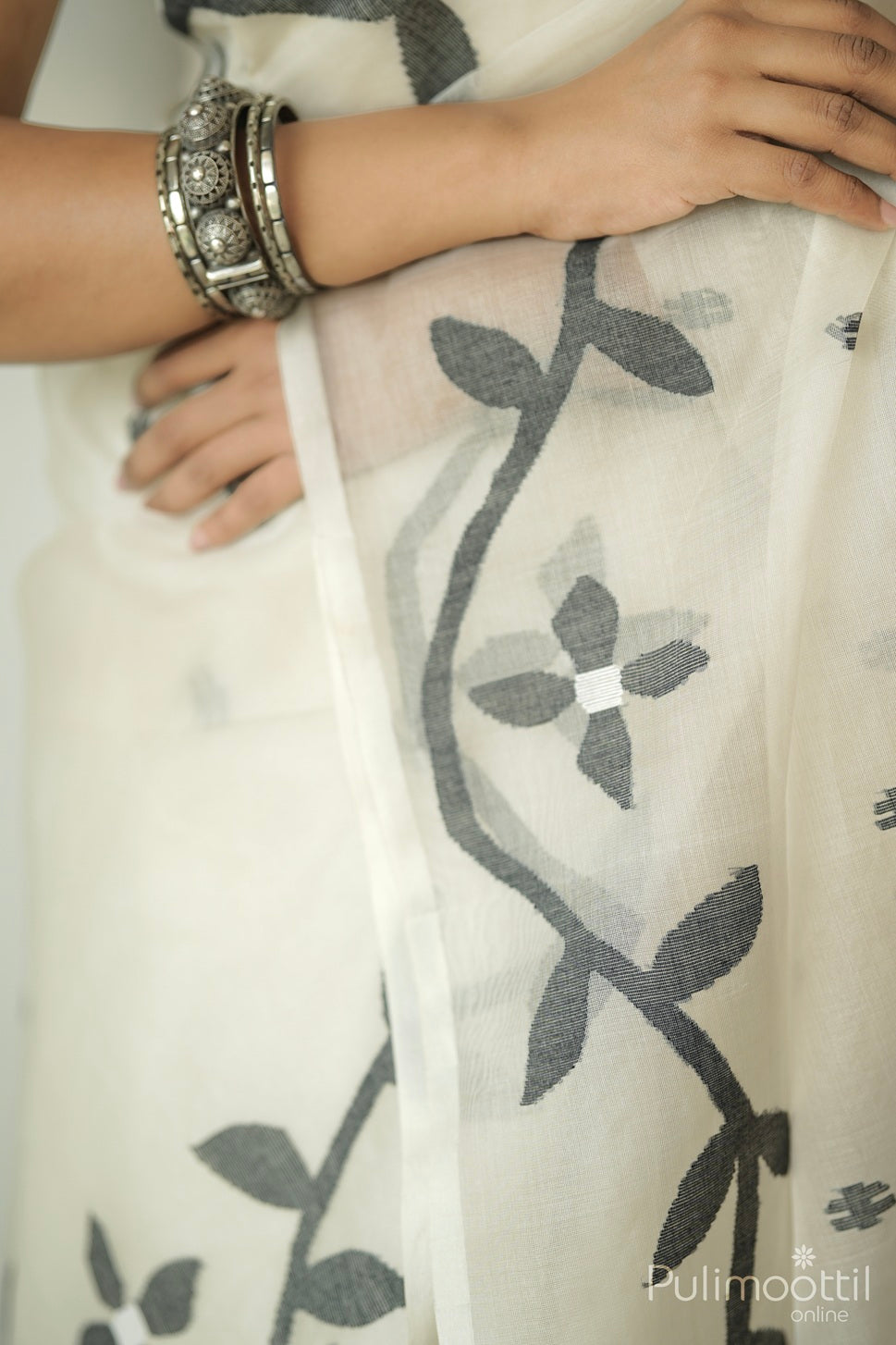 Organsa Jamdhani Cream Colour Saree.