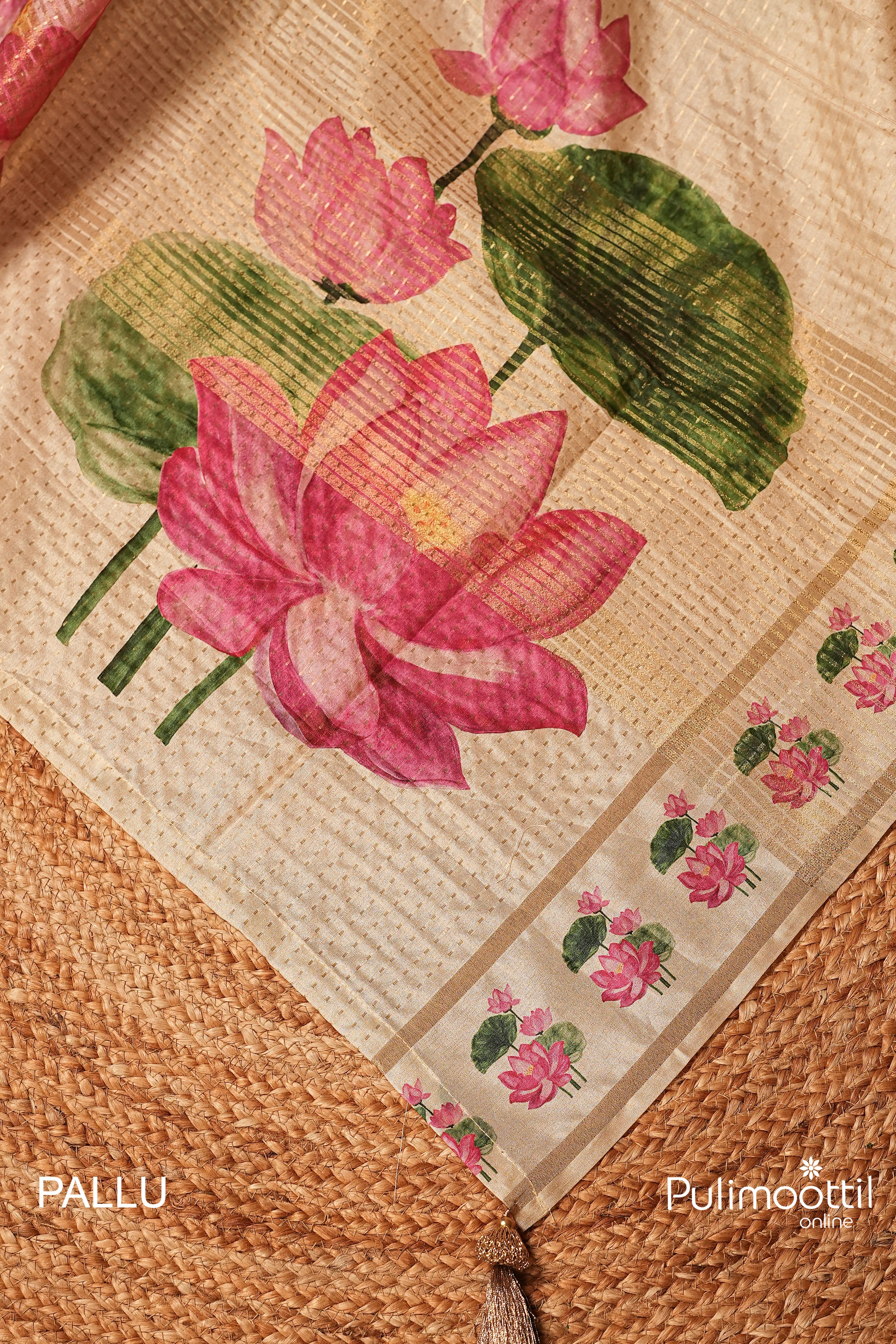 Ivory Colour Semi Jute Traditional Saree