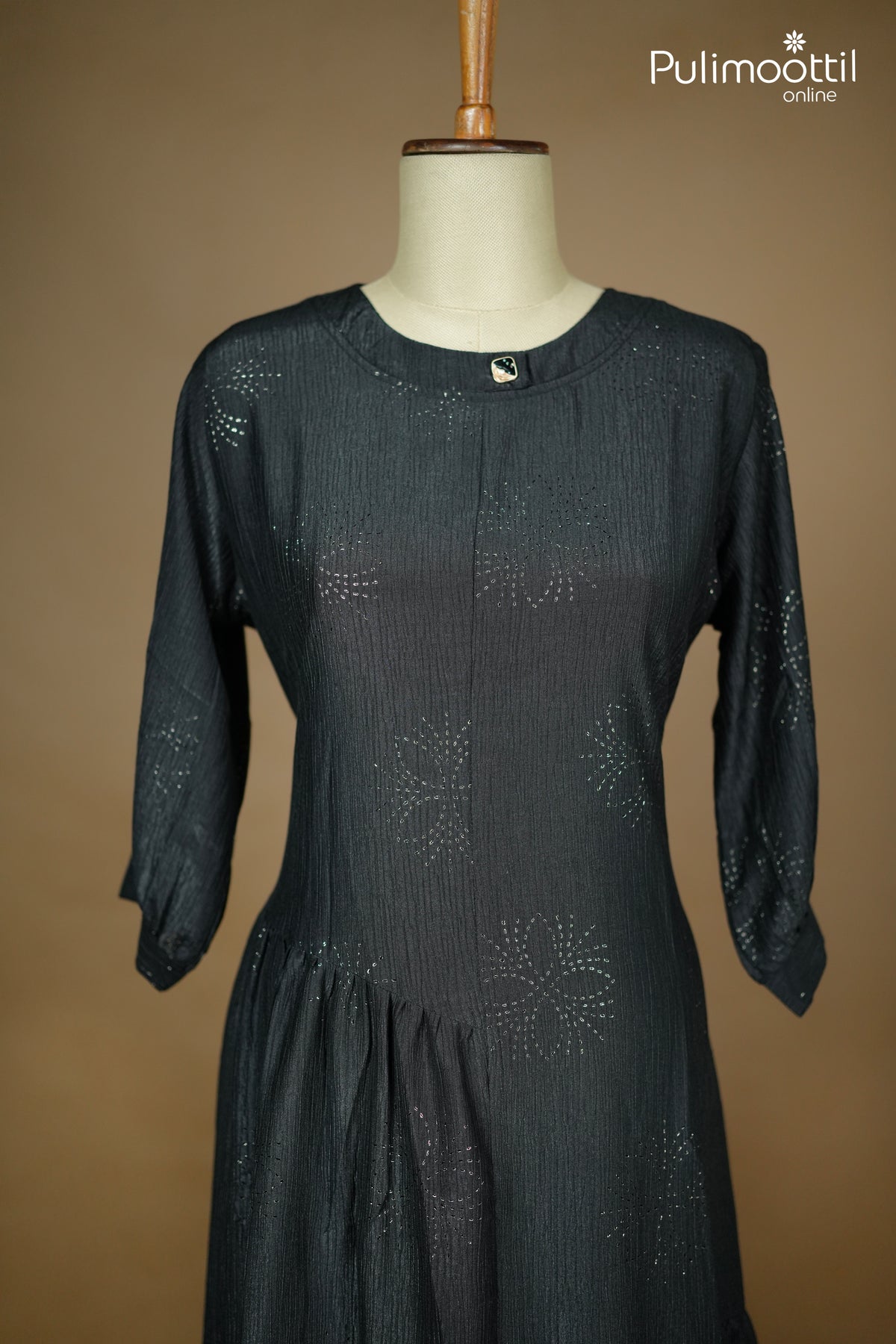 Black Colour Crinkled basc frock