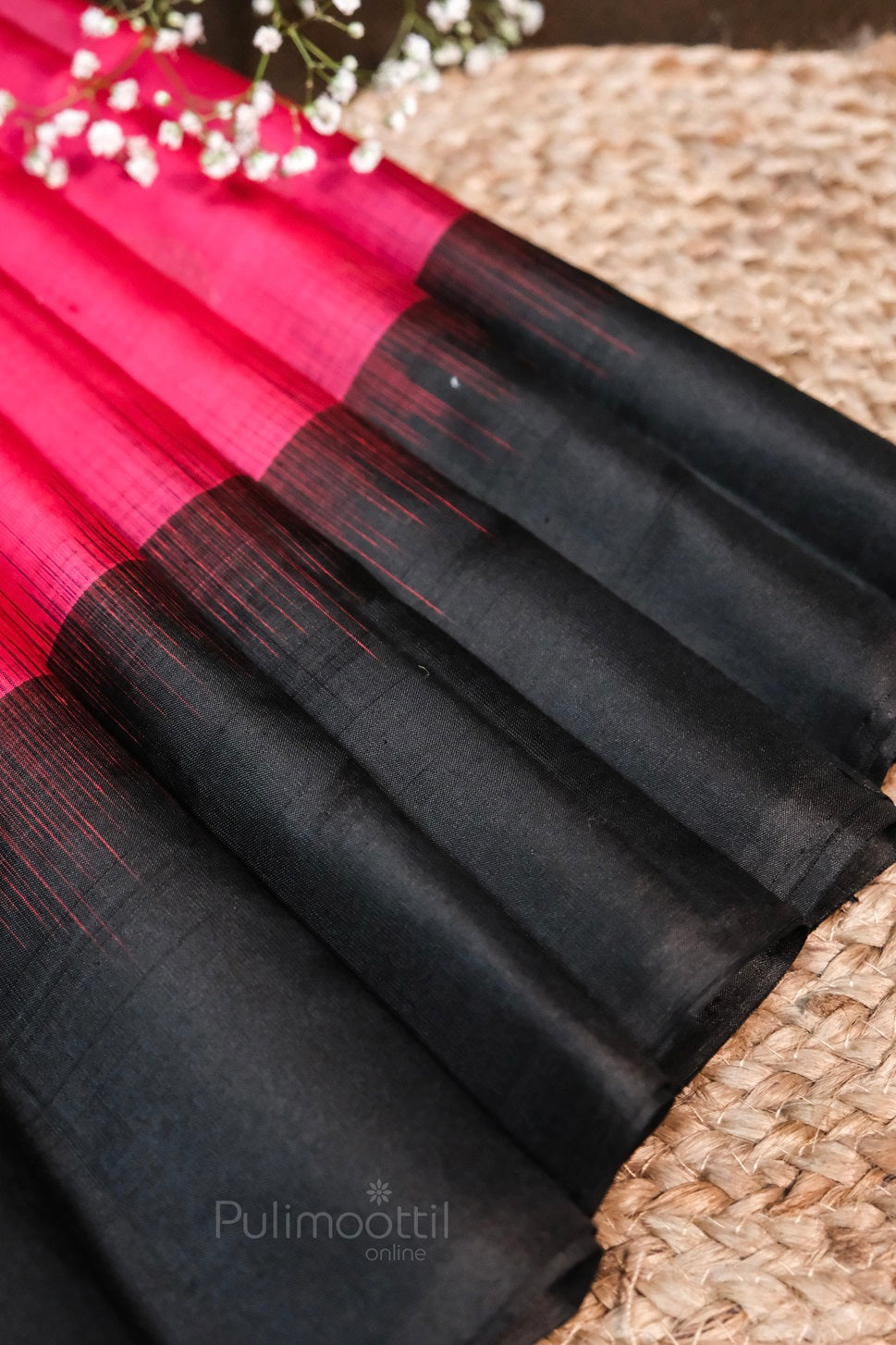 Raspberry Red Colour Pure Soft Silk Saree