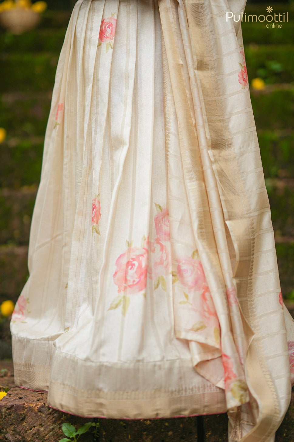 Onam Special Kerala Traditional Cream Chanderi Silk Dhavani Set