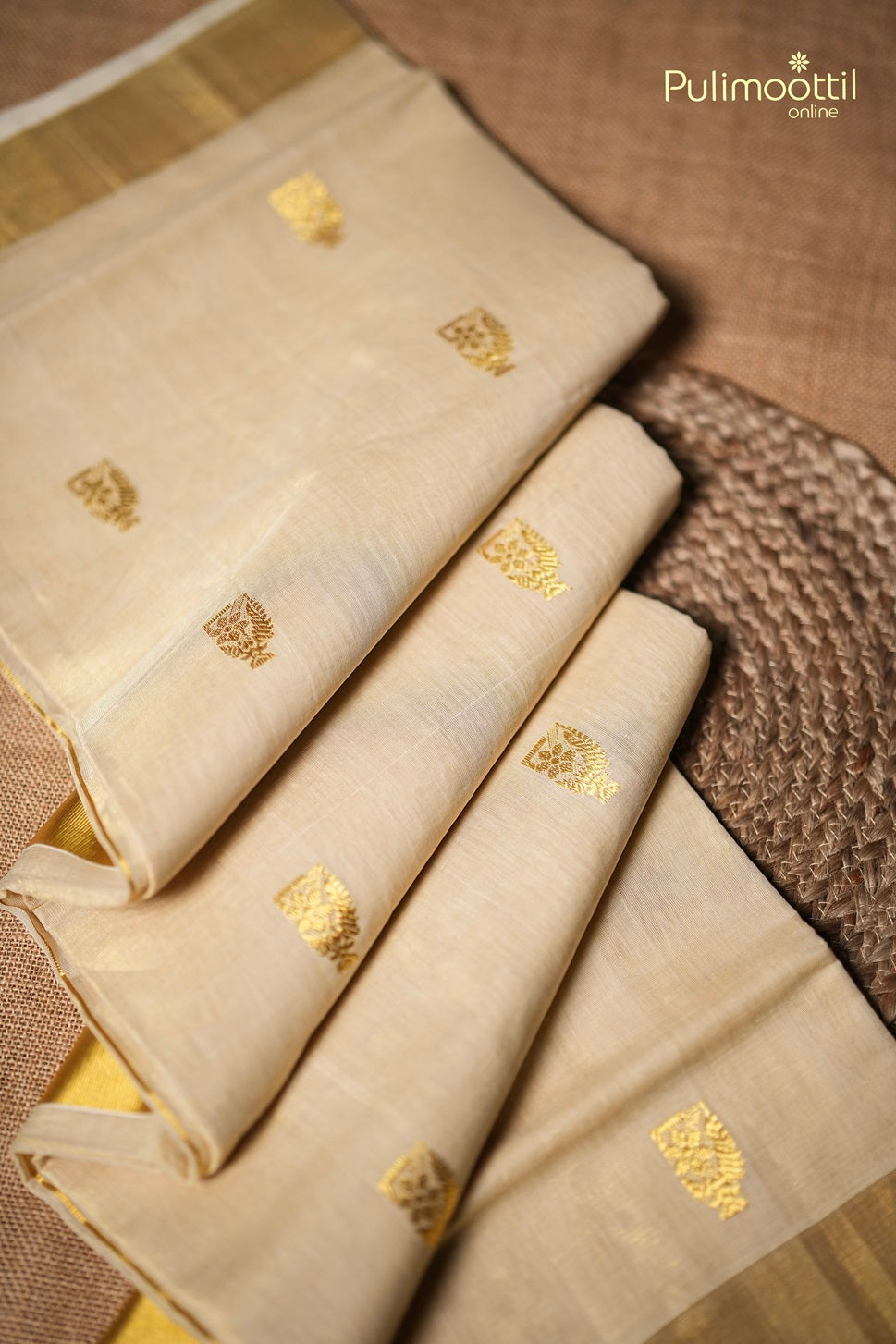 Kerala Traditional Golden Tissue Handloom Set Saree