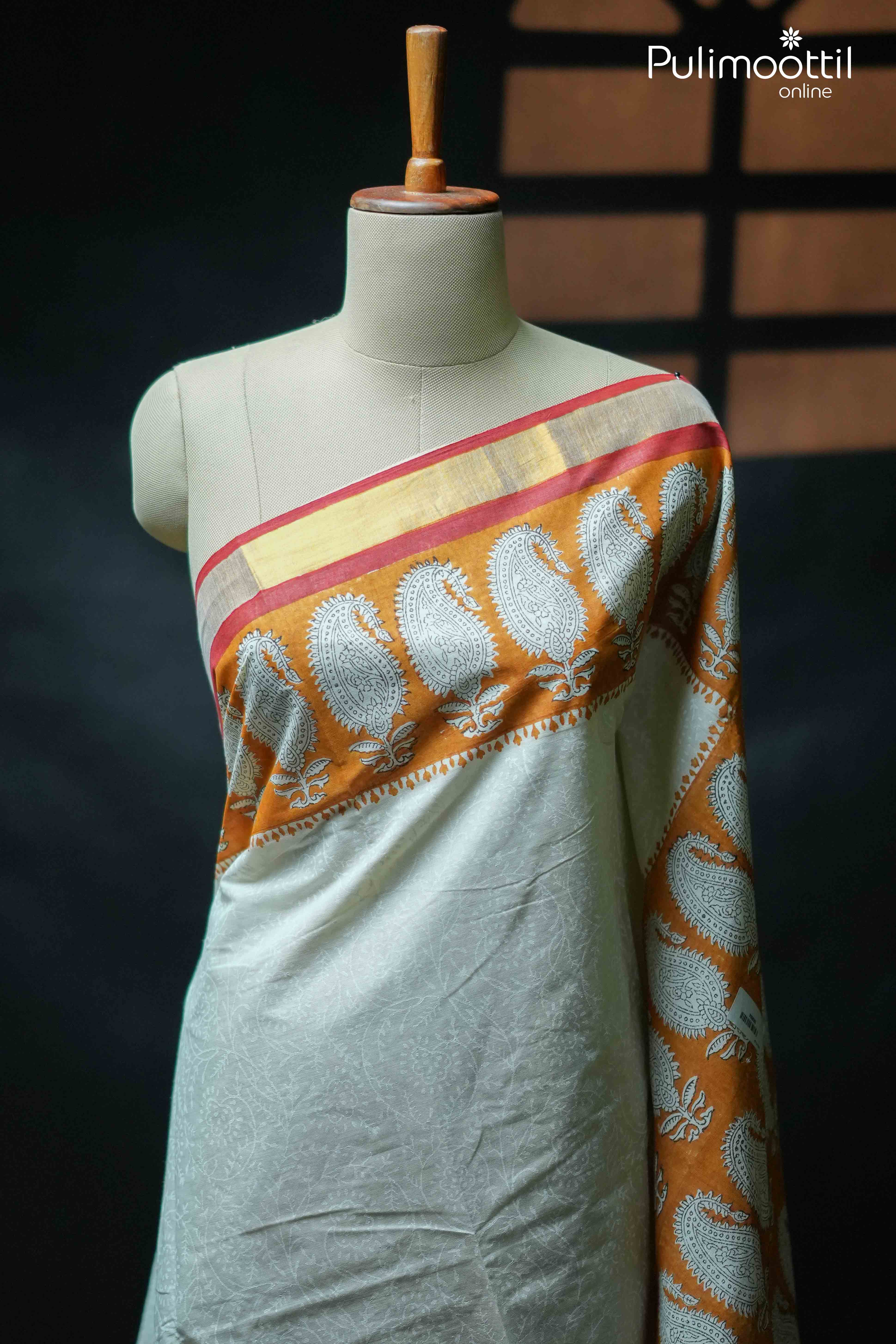 Cream Colour Kerala Set Saree.