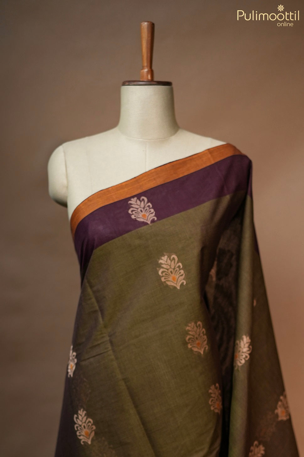 Olive Green Colour Handloom Cotton Saree