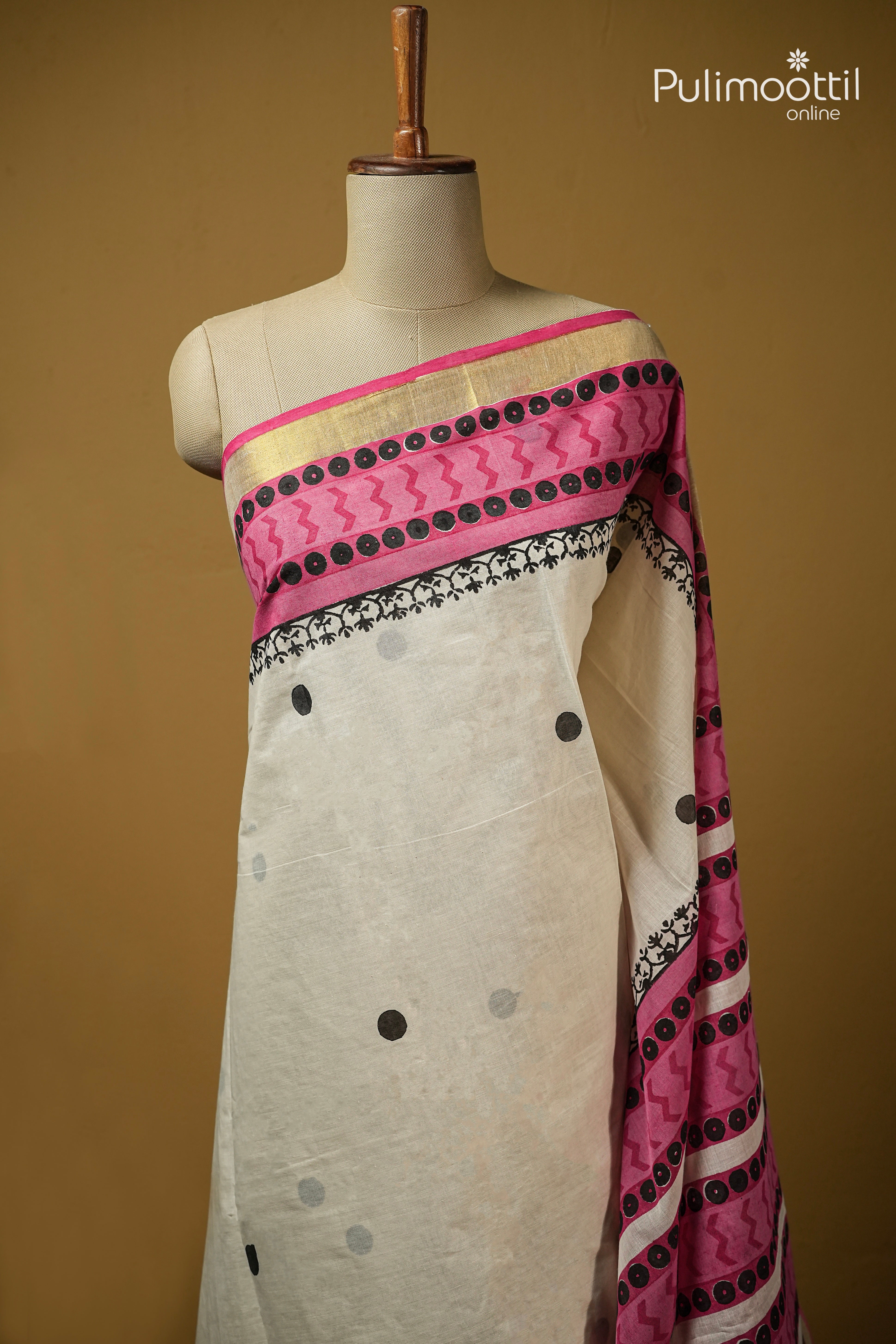 Offwhite Colour Kerala Traditional Cotton Set Saree