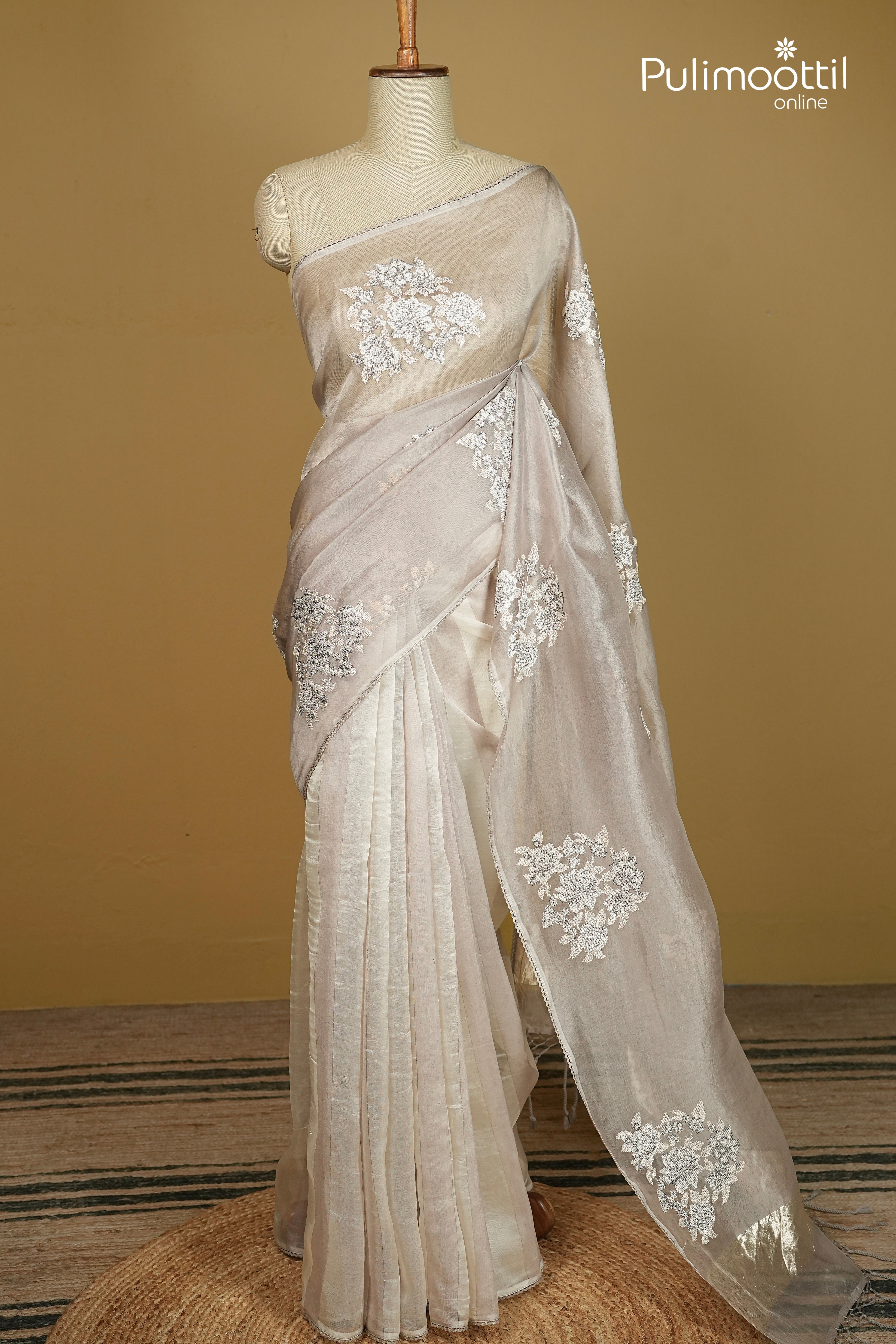 Gray Colour Oraganza Fusion Saree